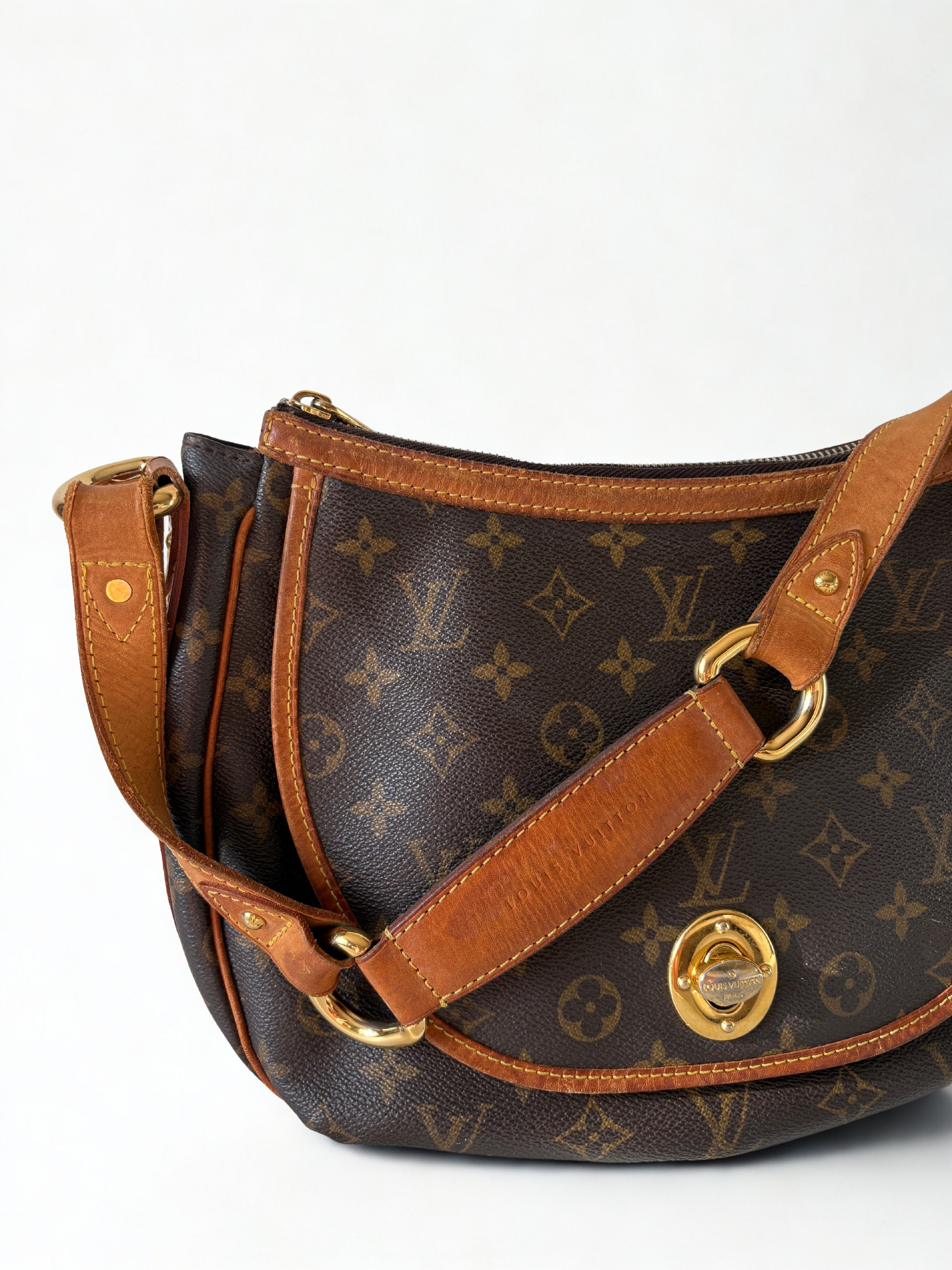 Louis Vuitton Tulum GM
