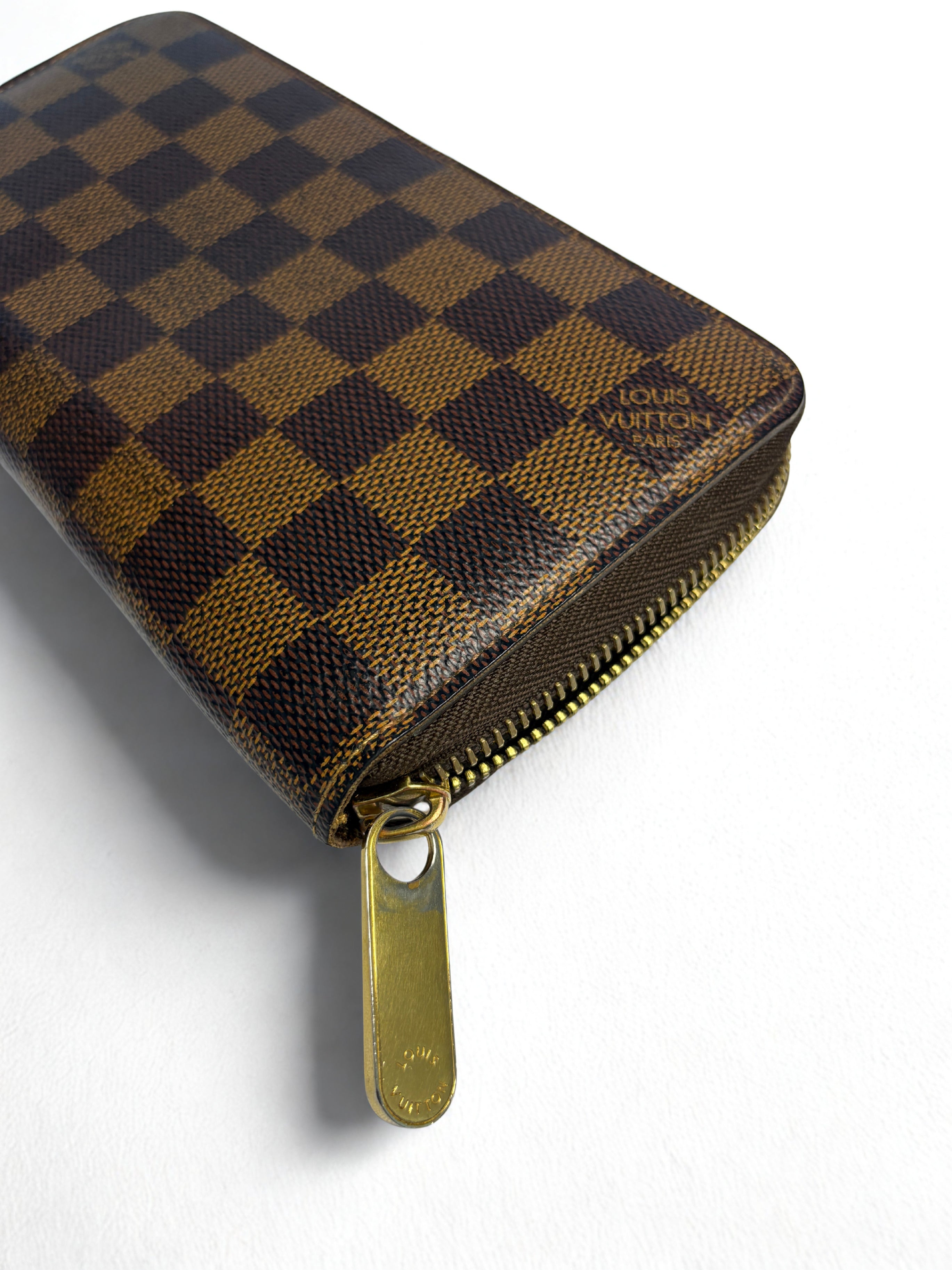 Louis Vuitton Damier Ebene Zippy Wallet