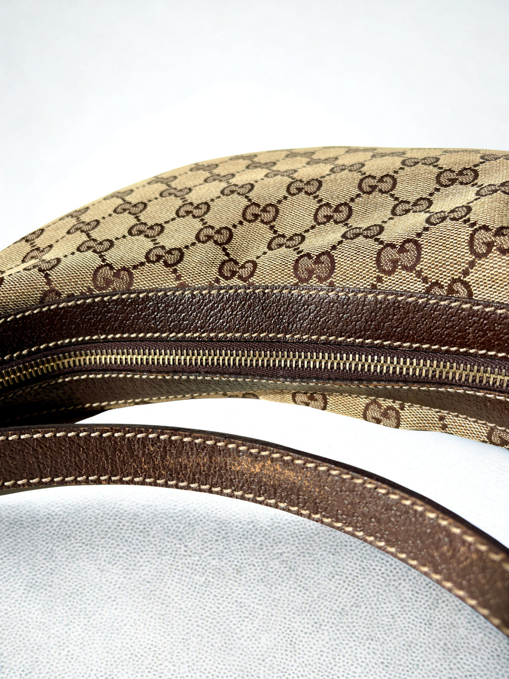 Gucci GG Canvas Charmy Hobo
