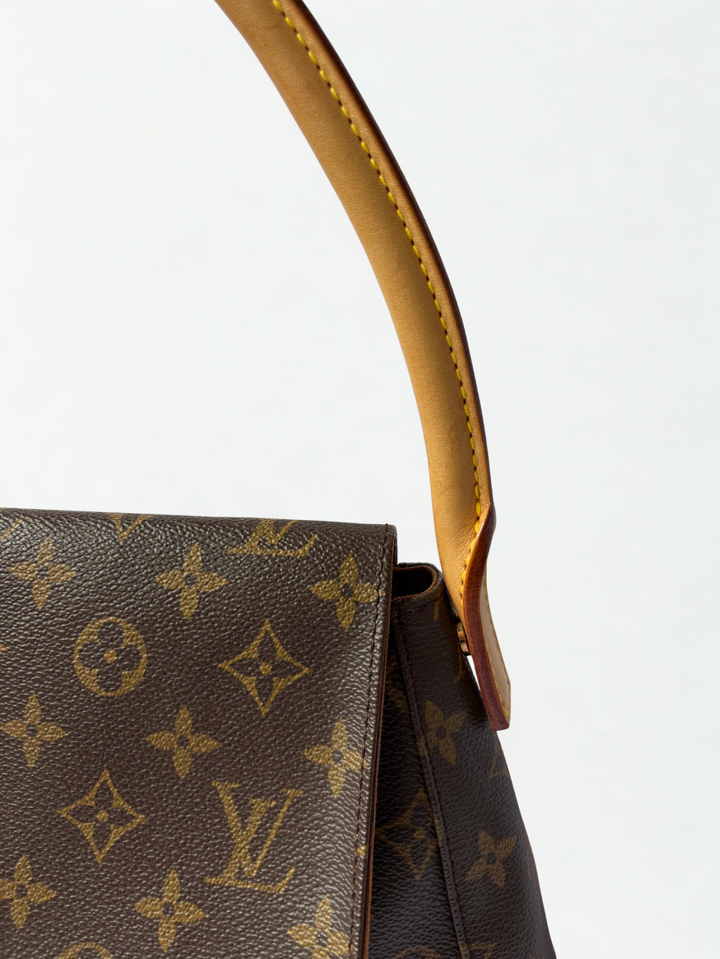 Vintage Louis Vuitton Monogram Looping PM, clean vachetta handle