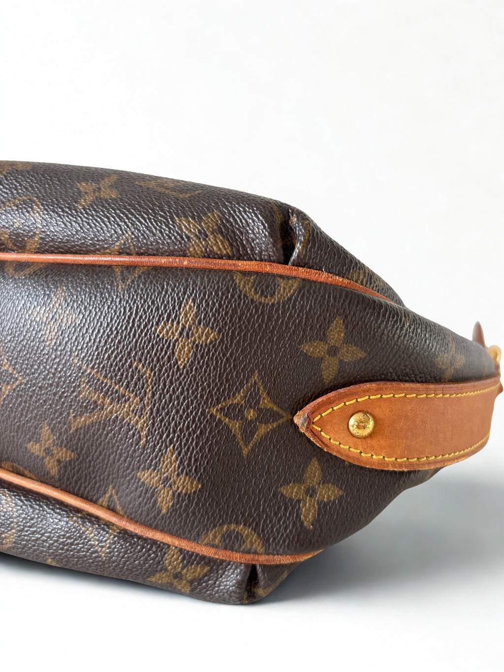 Louis Vuitton Tulum GM