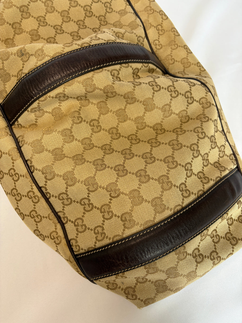 Gucci GG Monogram Sukey