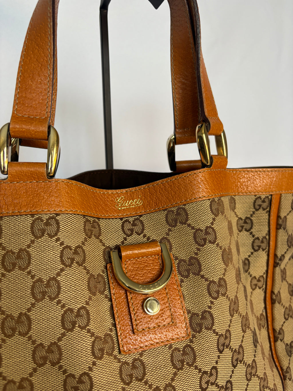 Gucci Abbey D-Ring Canvas GG