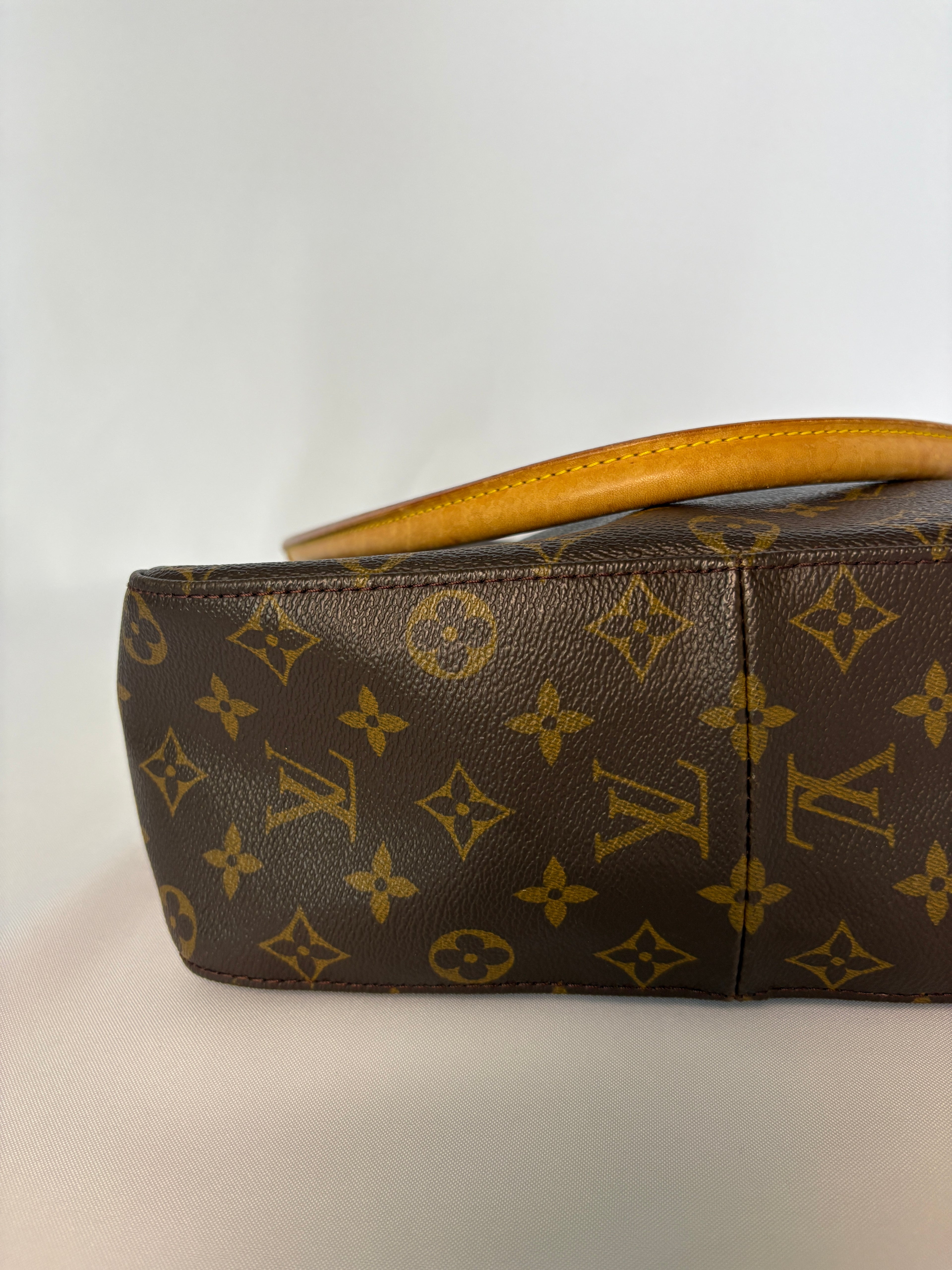 Louis Vuitton Looping GM handtas bruin 