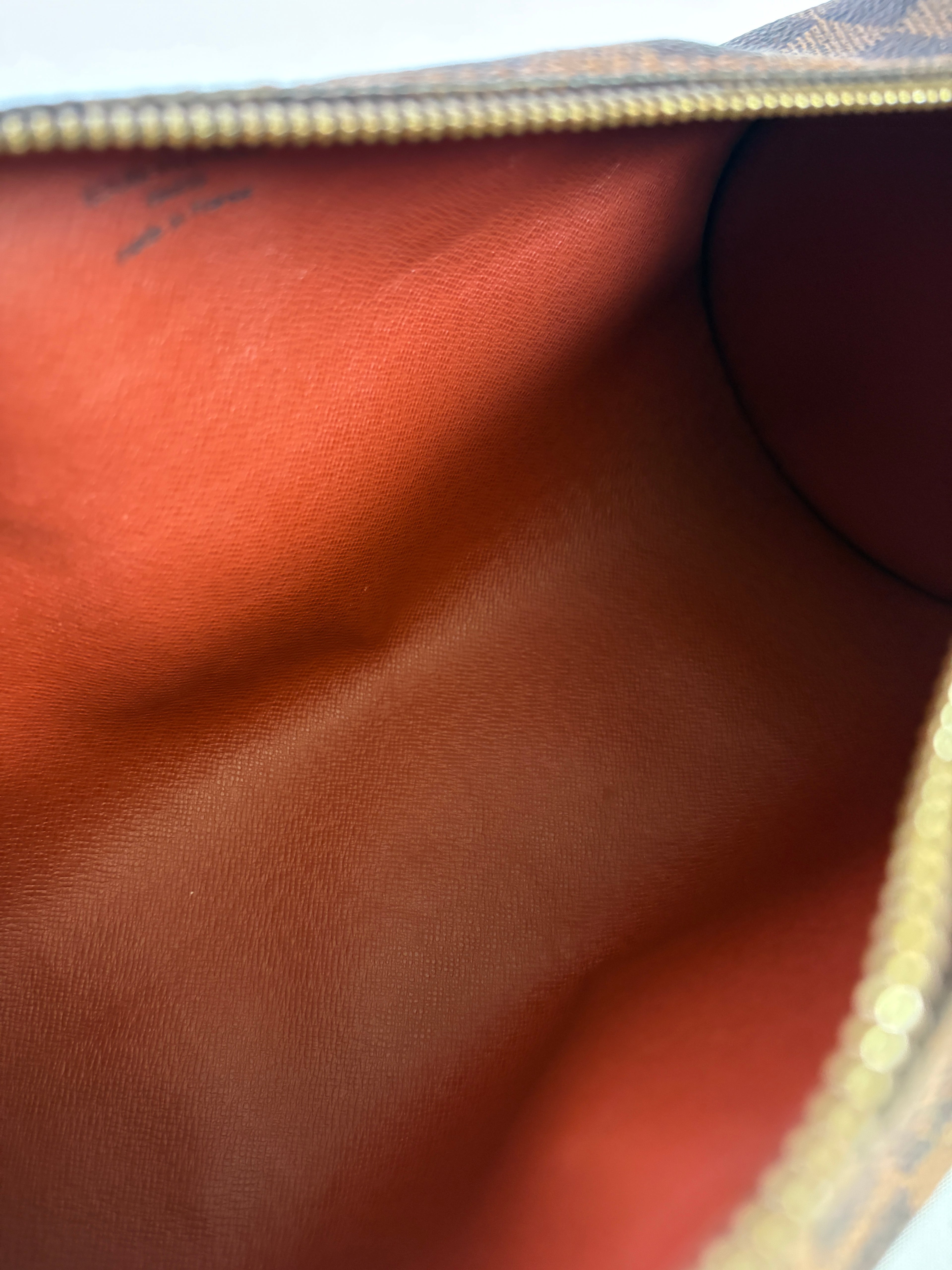 Louis Vuitton Papillon 26 Damier Ebene binnenzijde schoon