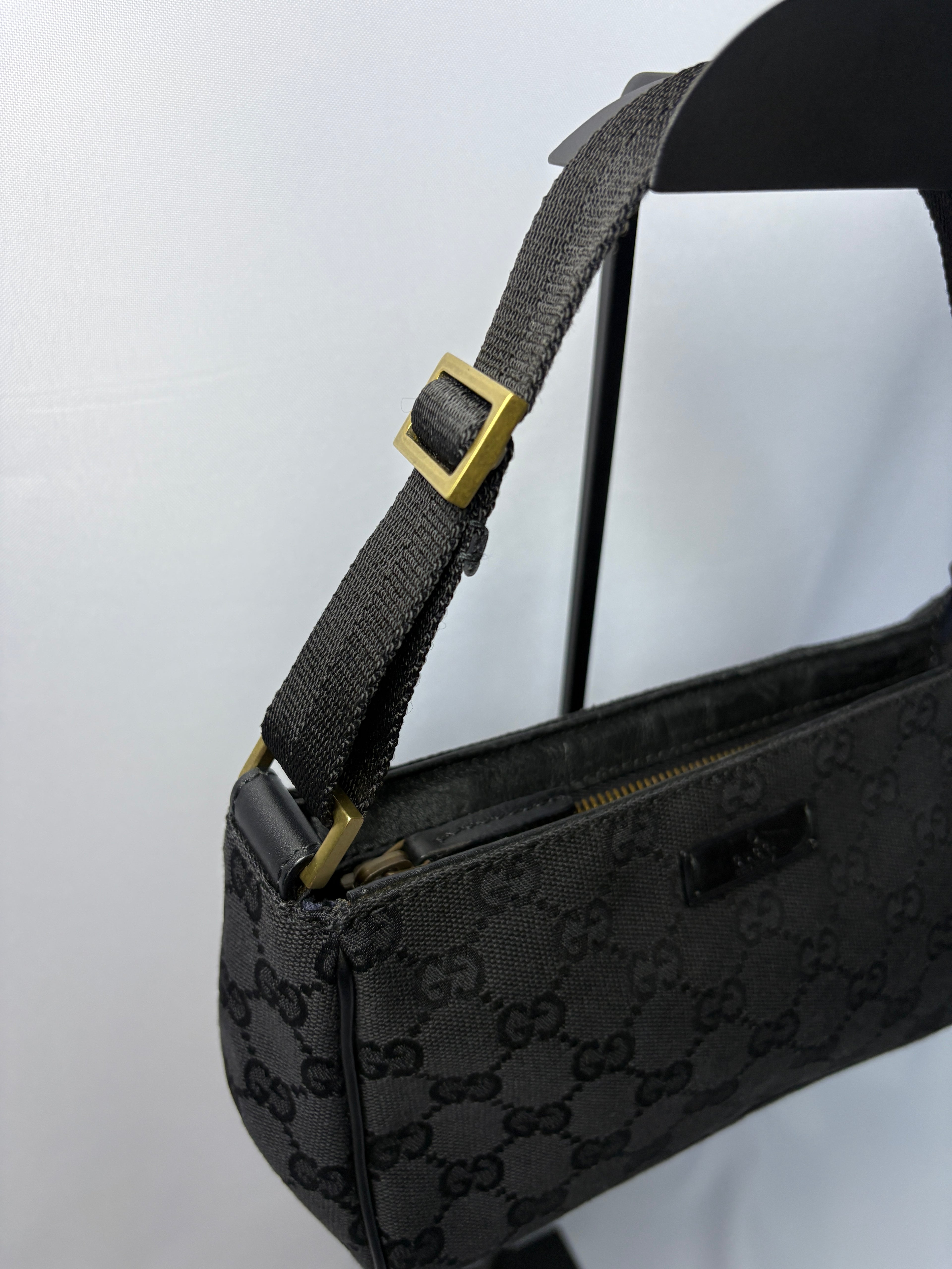 Gucci GG Canvas Mini zwart