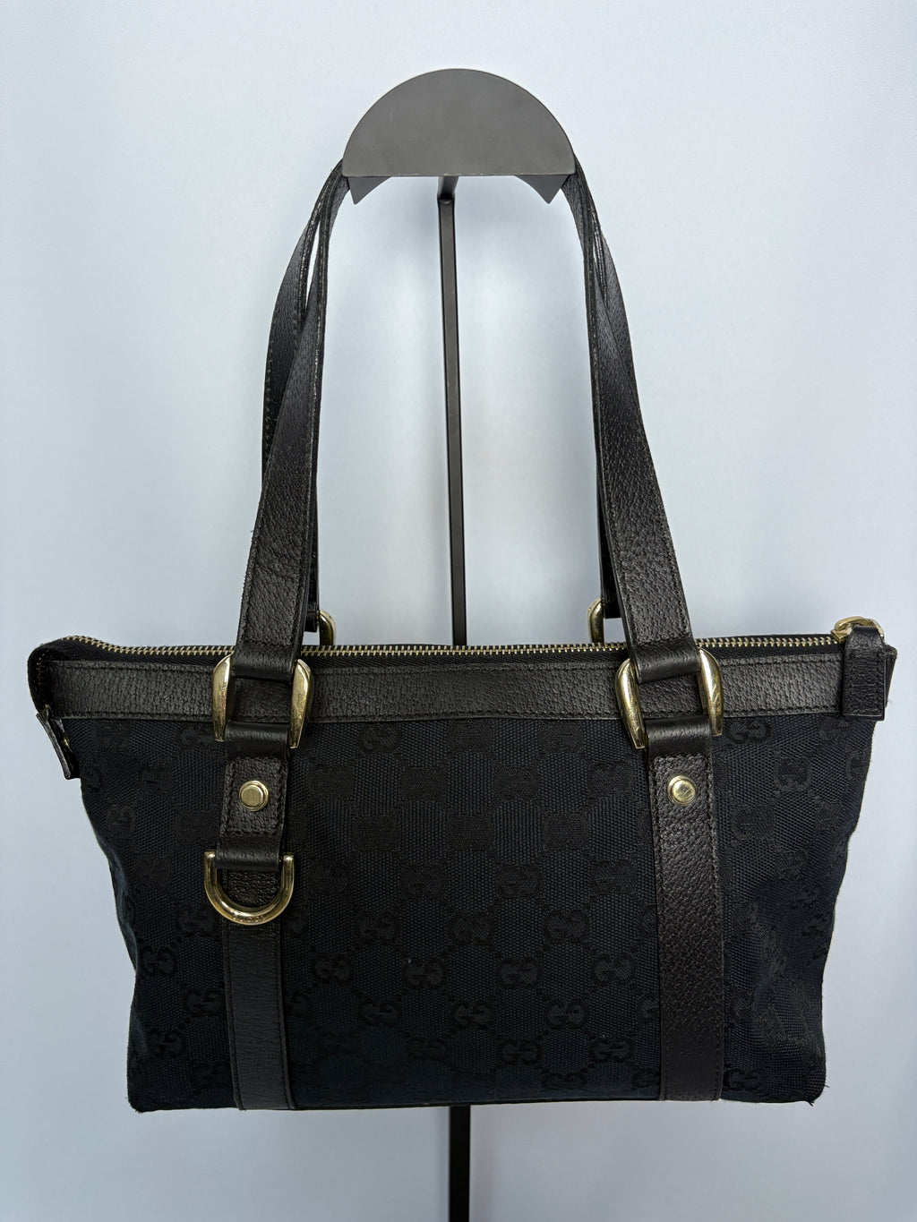 Gucci Abbey Monogram GG canvas achterzijde