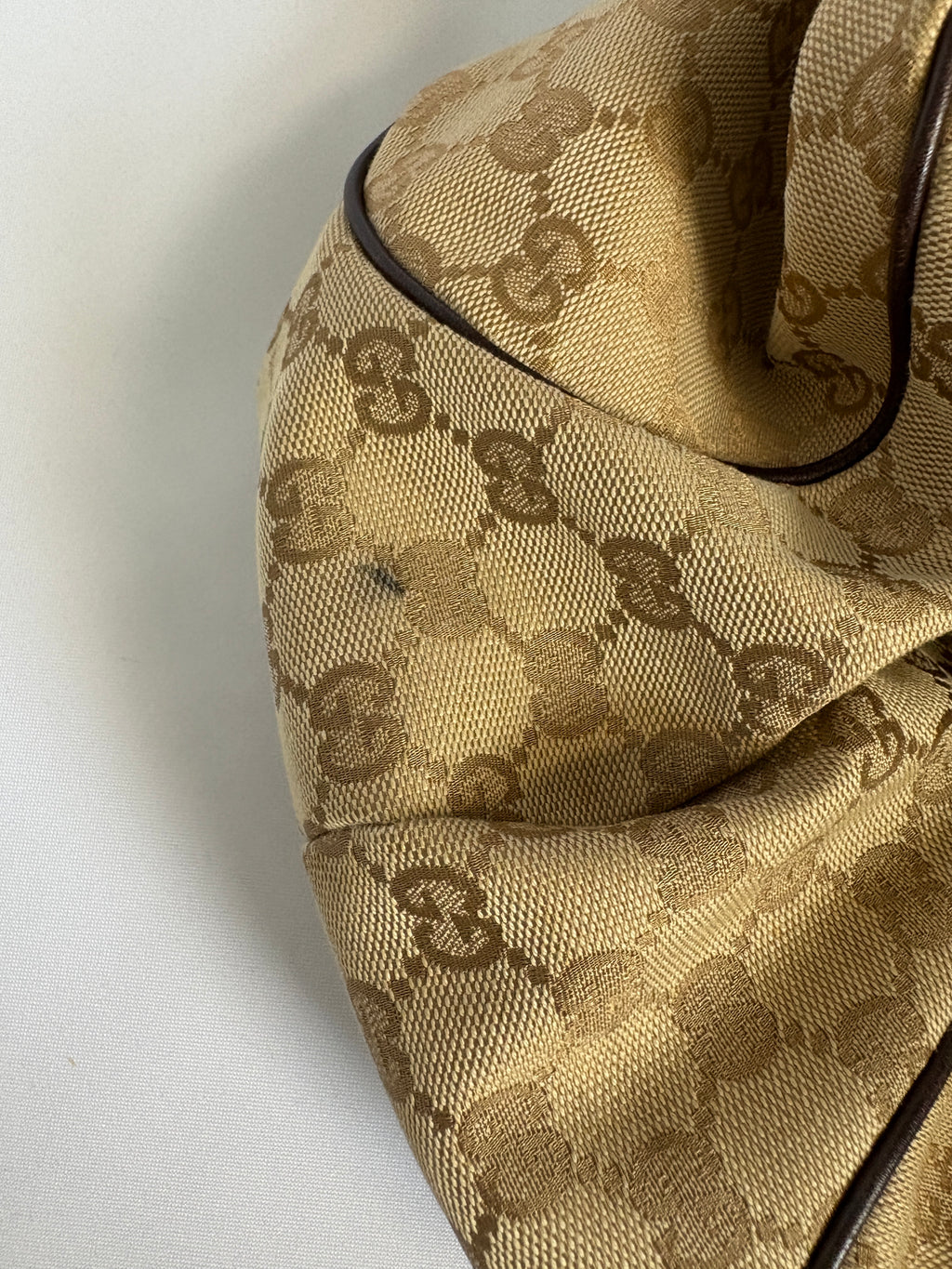 Gucci GG Monogram Sukey