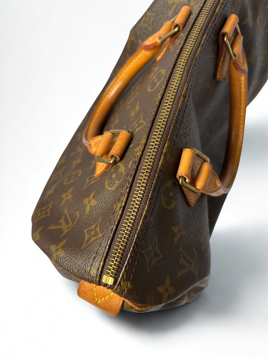 Louis Vuitton Monogram Speedy 30