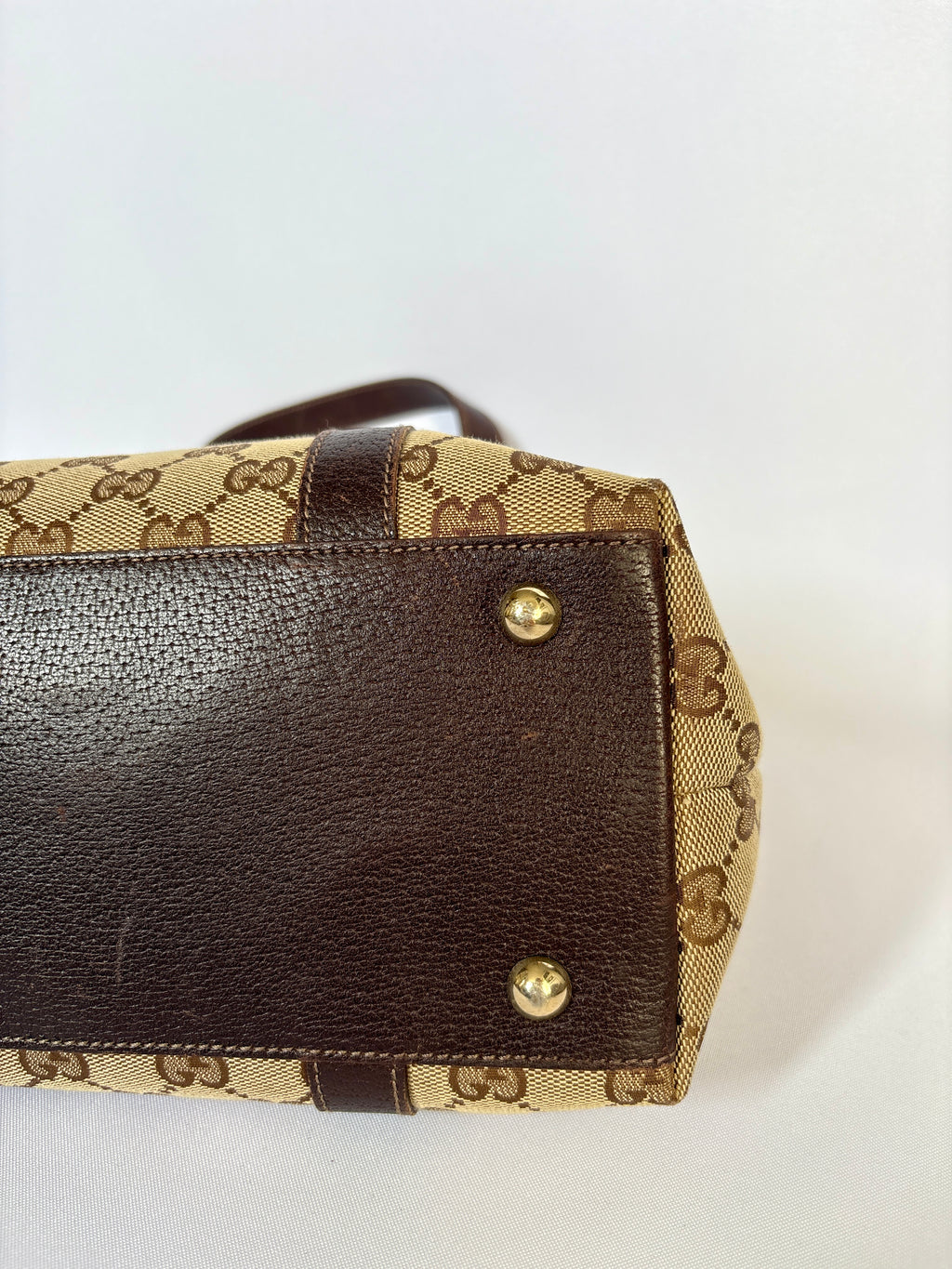 Gucci Abbey Monogram Tote beige GG canvas vintage onderzijde