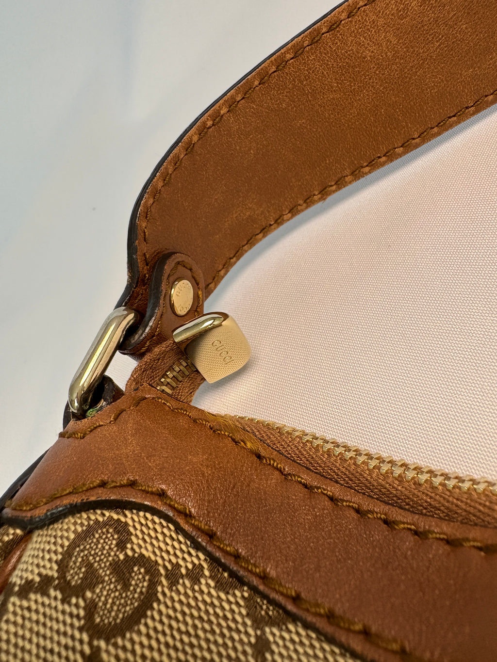 Gucci Sukey Canvas Hobo