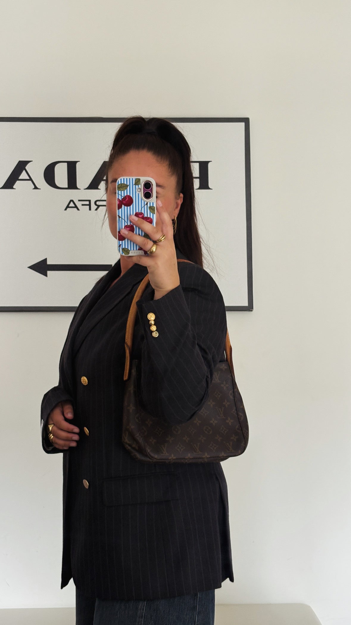 Louis Vuitton Looping MM