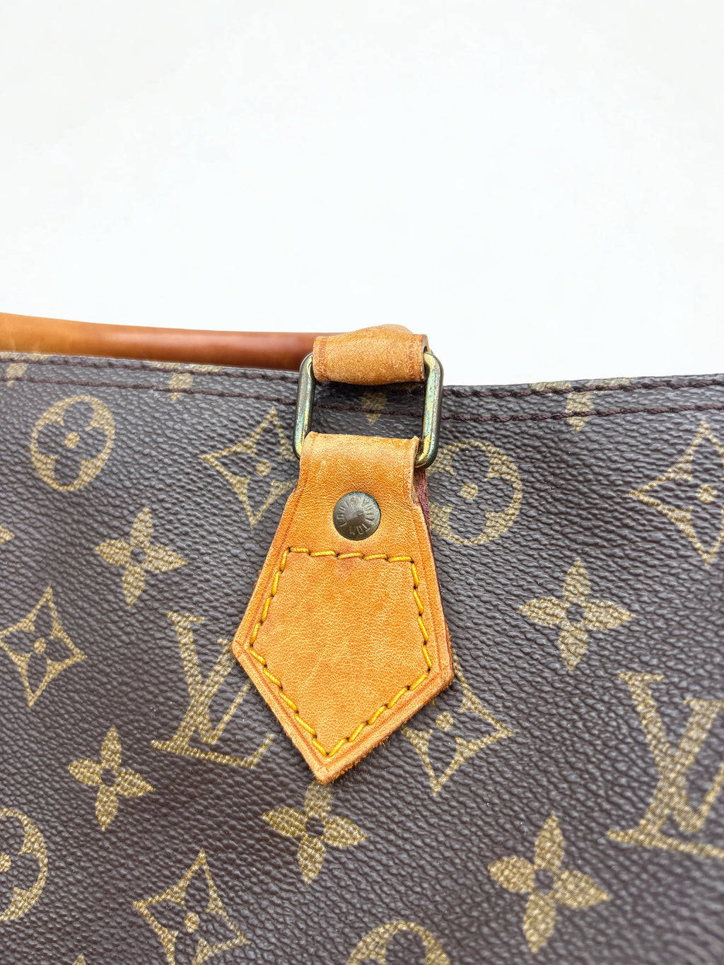 Louis Vuitton Monogram Speedy 30