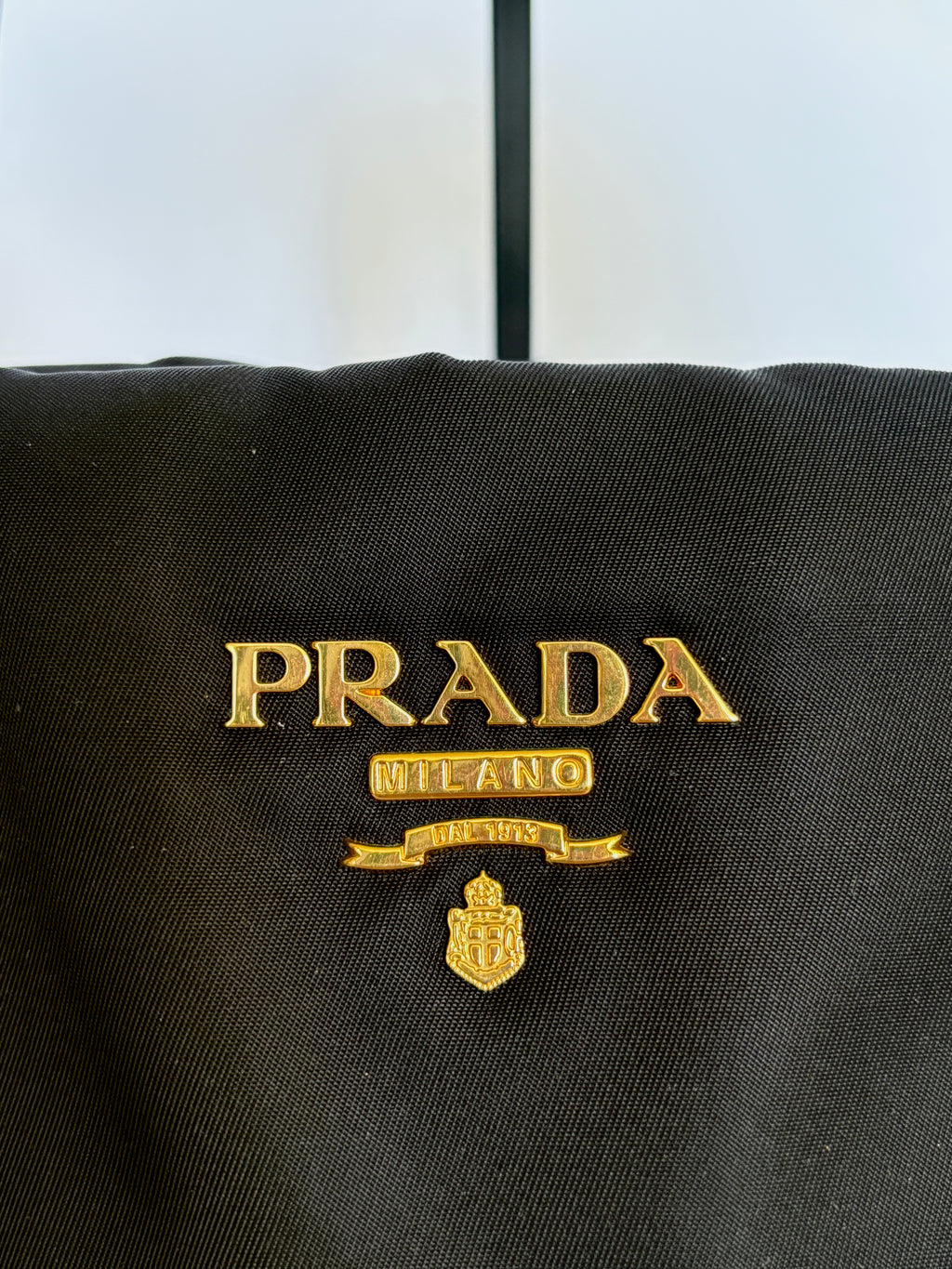 Prada Tessuto nylon handtas zwart logo