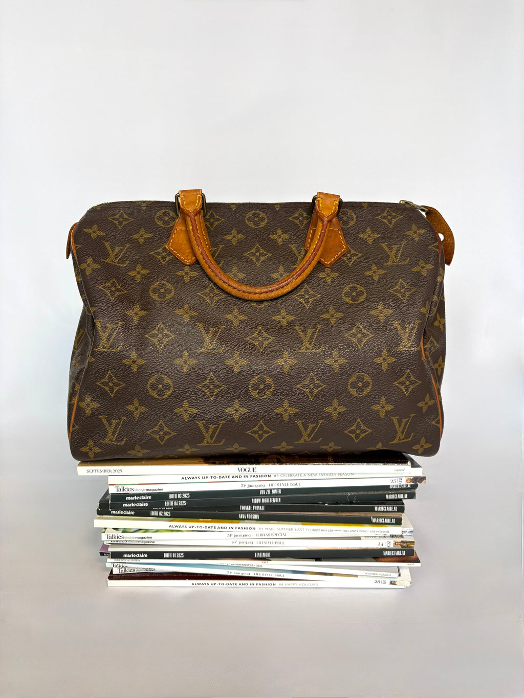 LV Monogram Speedy 30