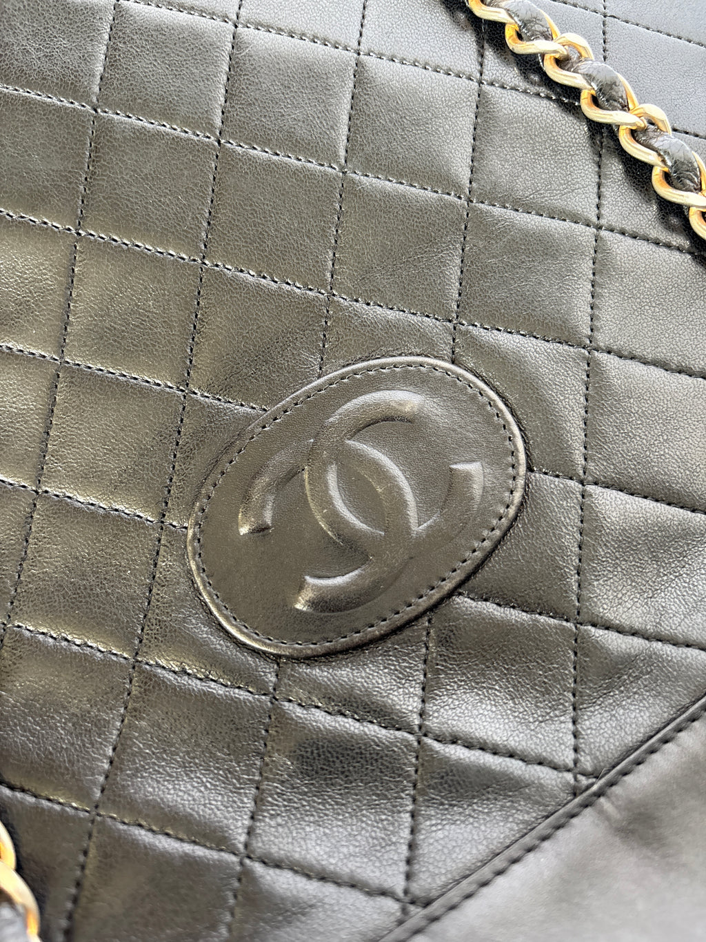 Chanel Vintage CC Tote lambskin
