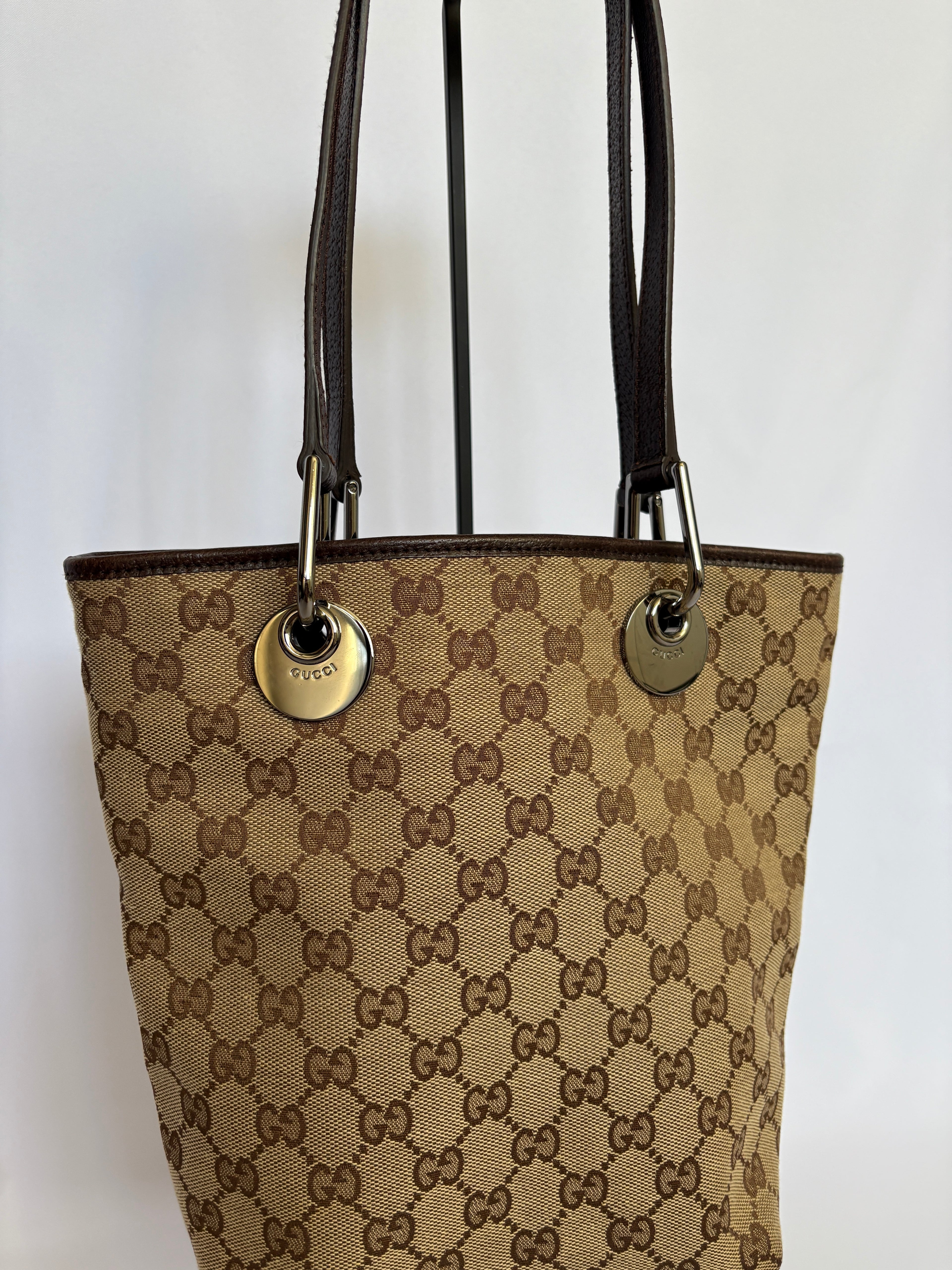 Gucci canvas tote voorzijde