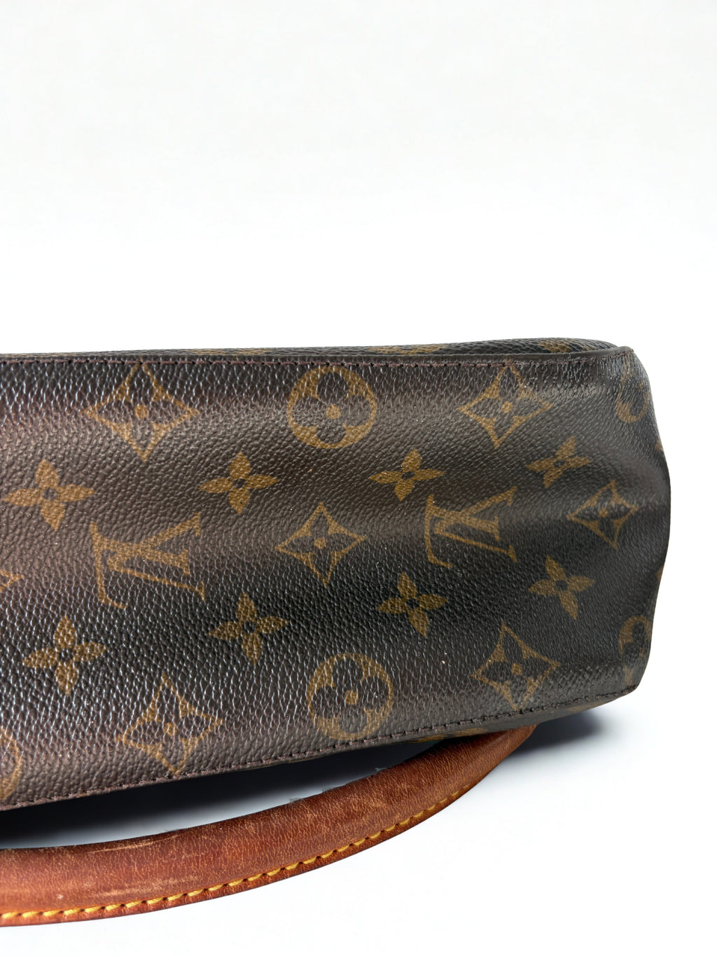 Louis Vuitton Looping MM