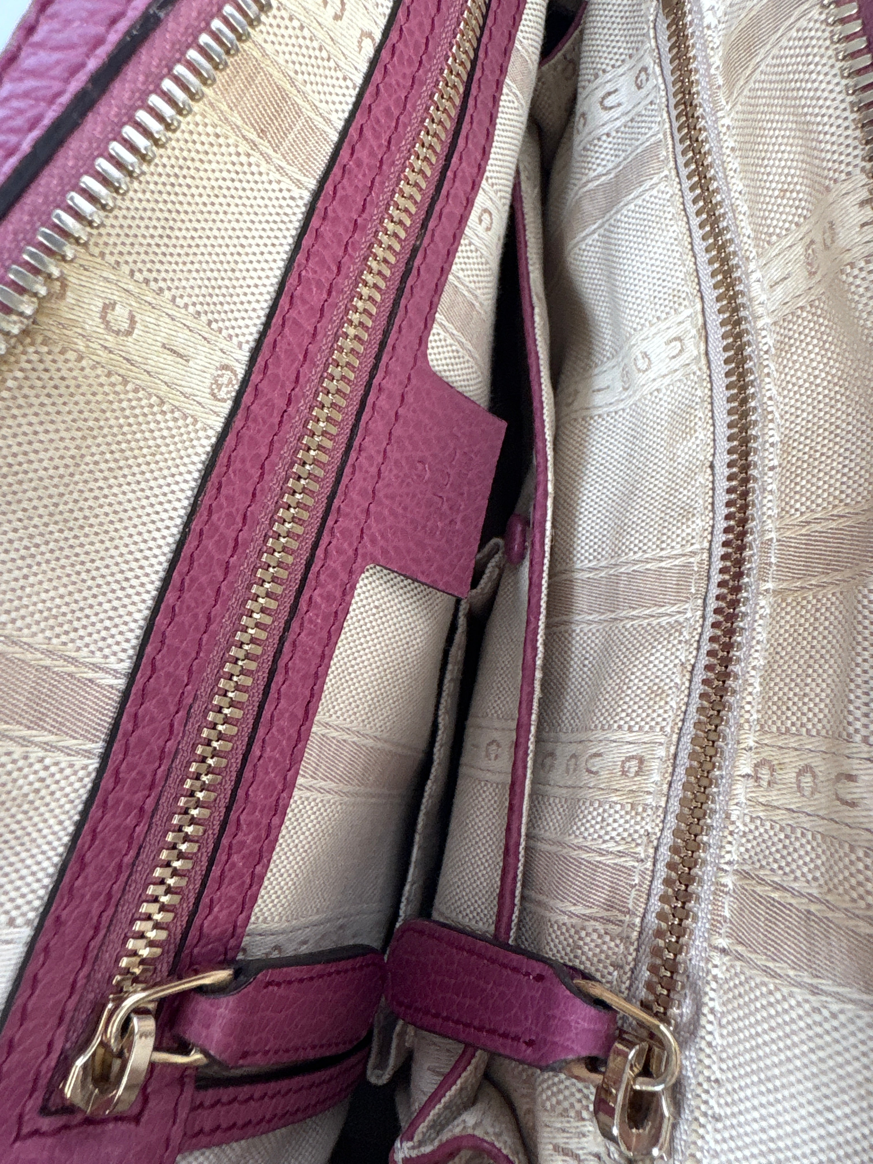 Gucci Lady Dollar Dome tas roze leer vintage designer binnenzijde