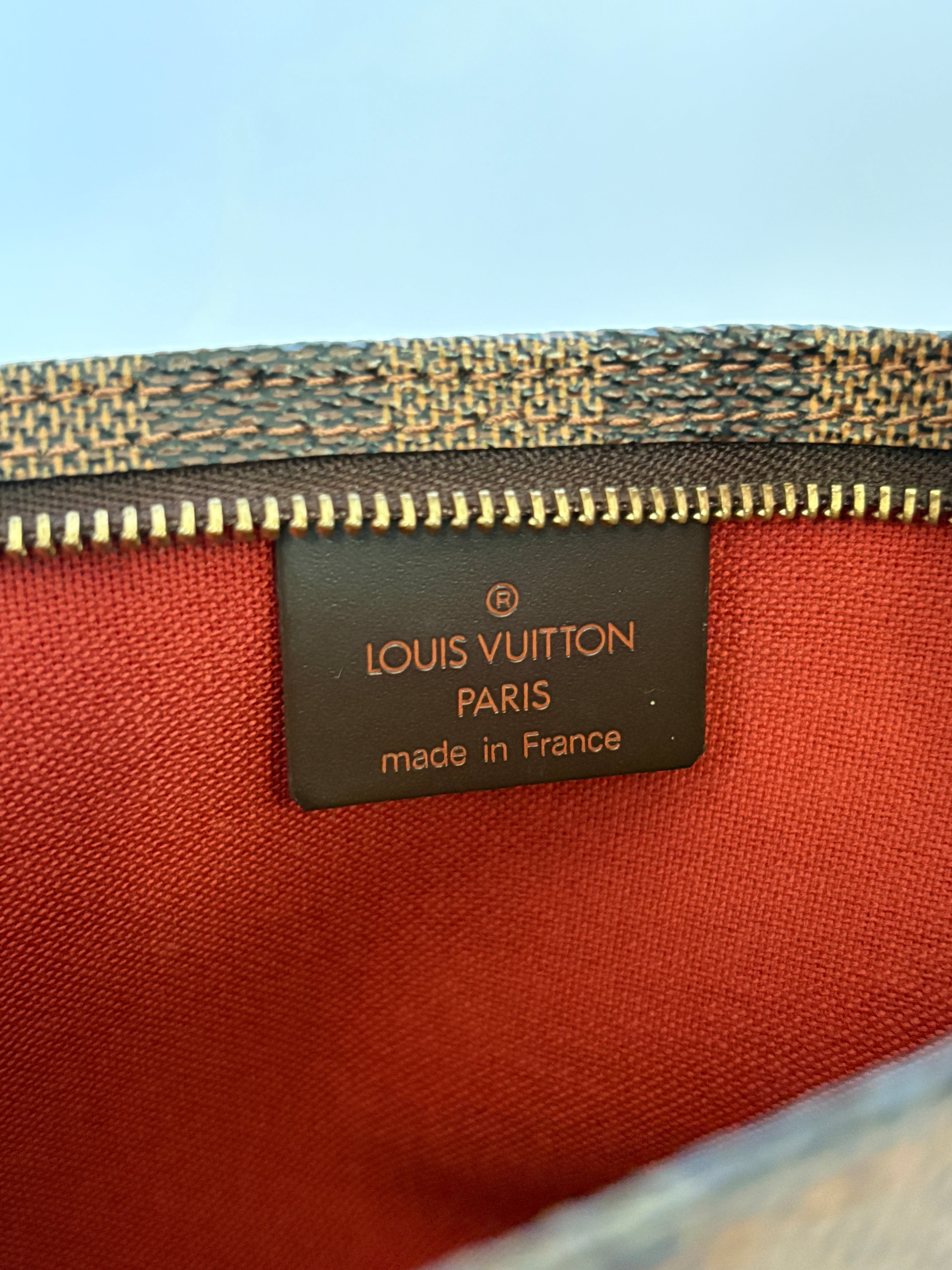 Louis Vuitton Navona pochette damier ebene logo