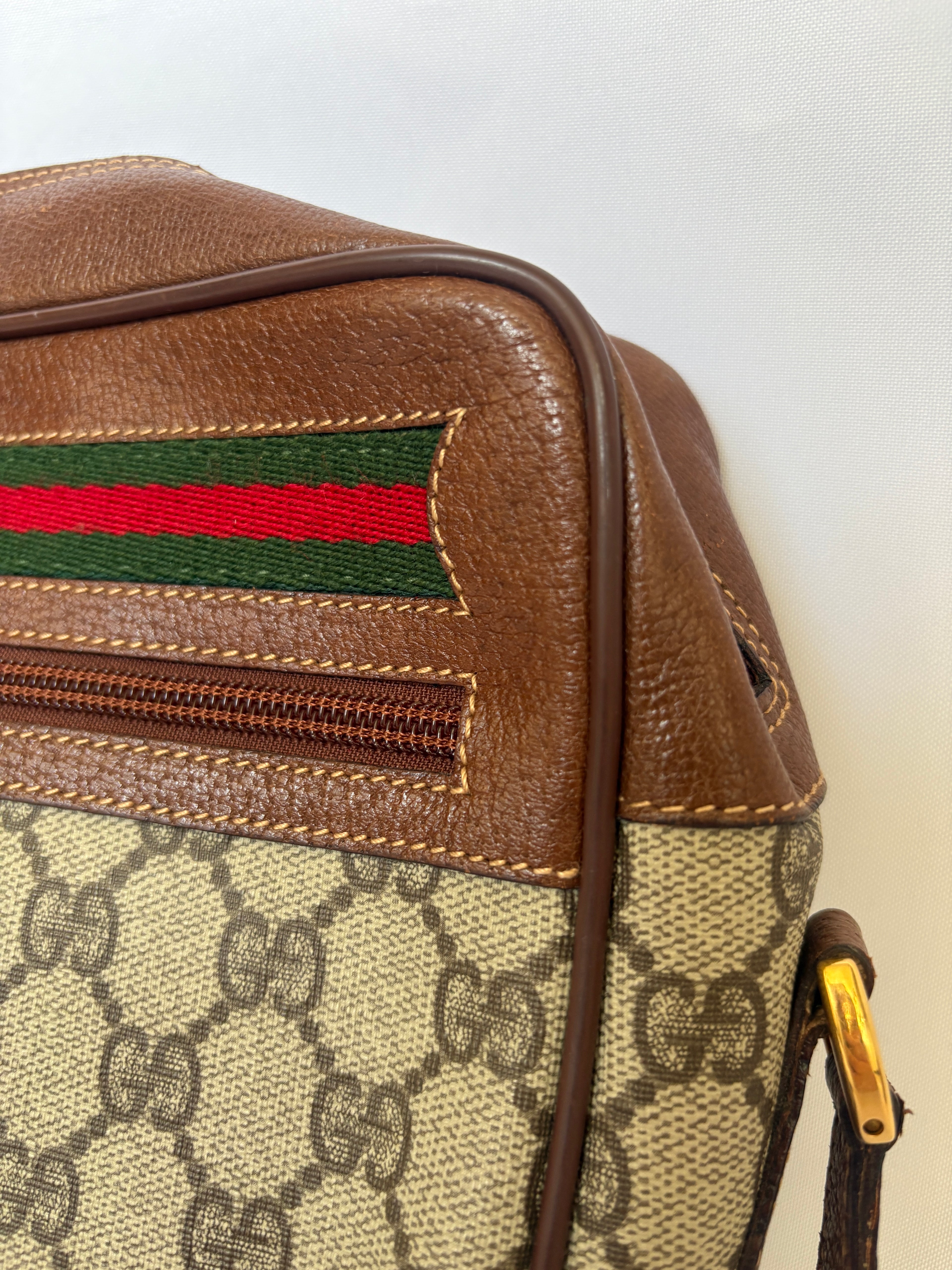 Gucci Ophedia GG Supreme bruin leer