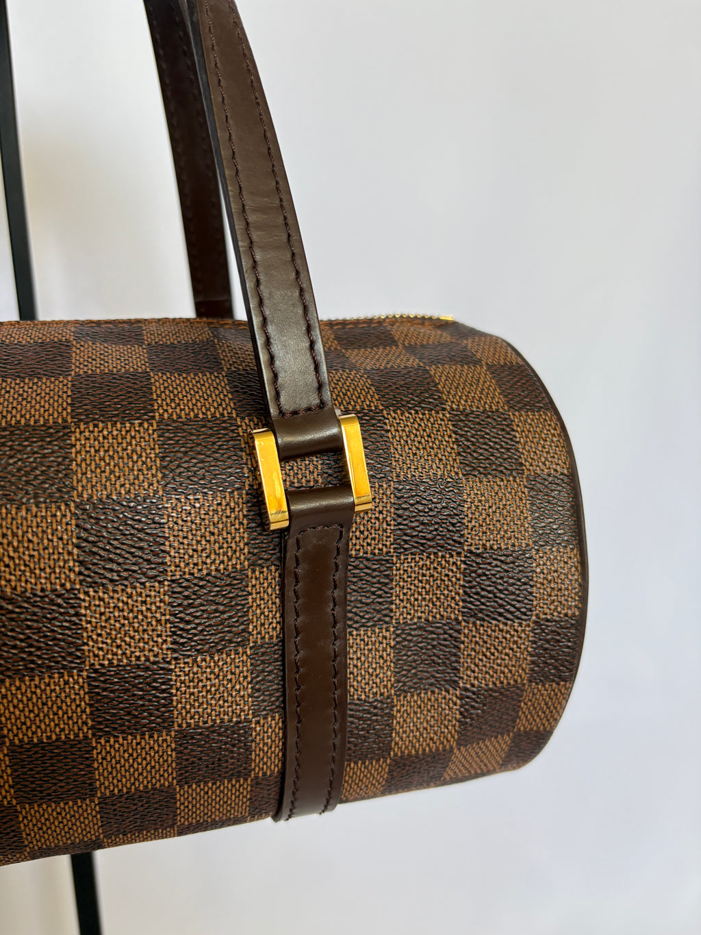 Louis Vuitton Papillon 26 bruin leer