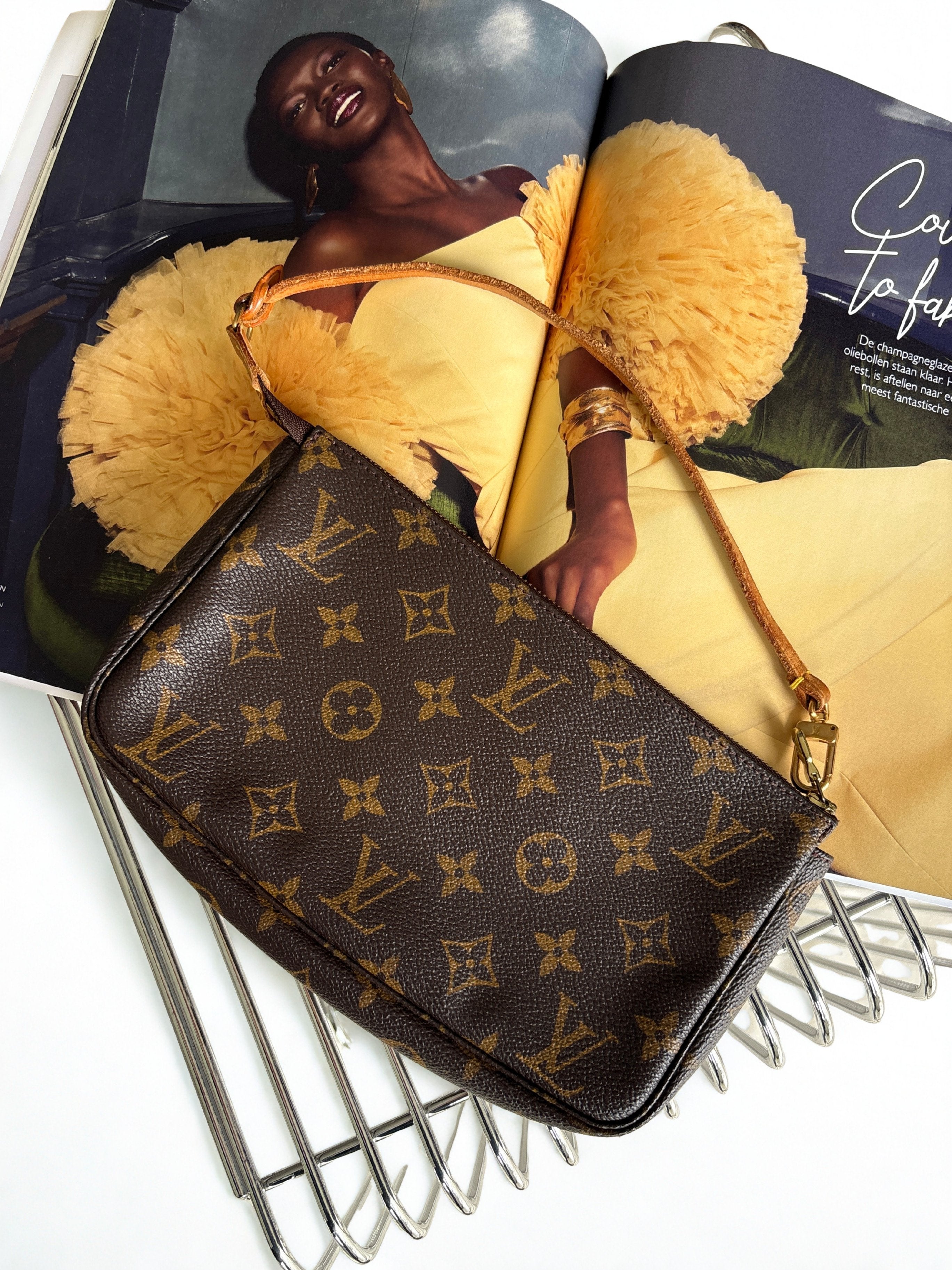 Louis Vuitton Monogram Pochette