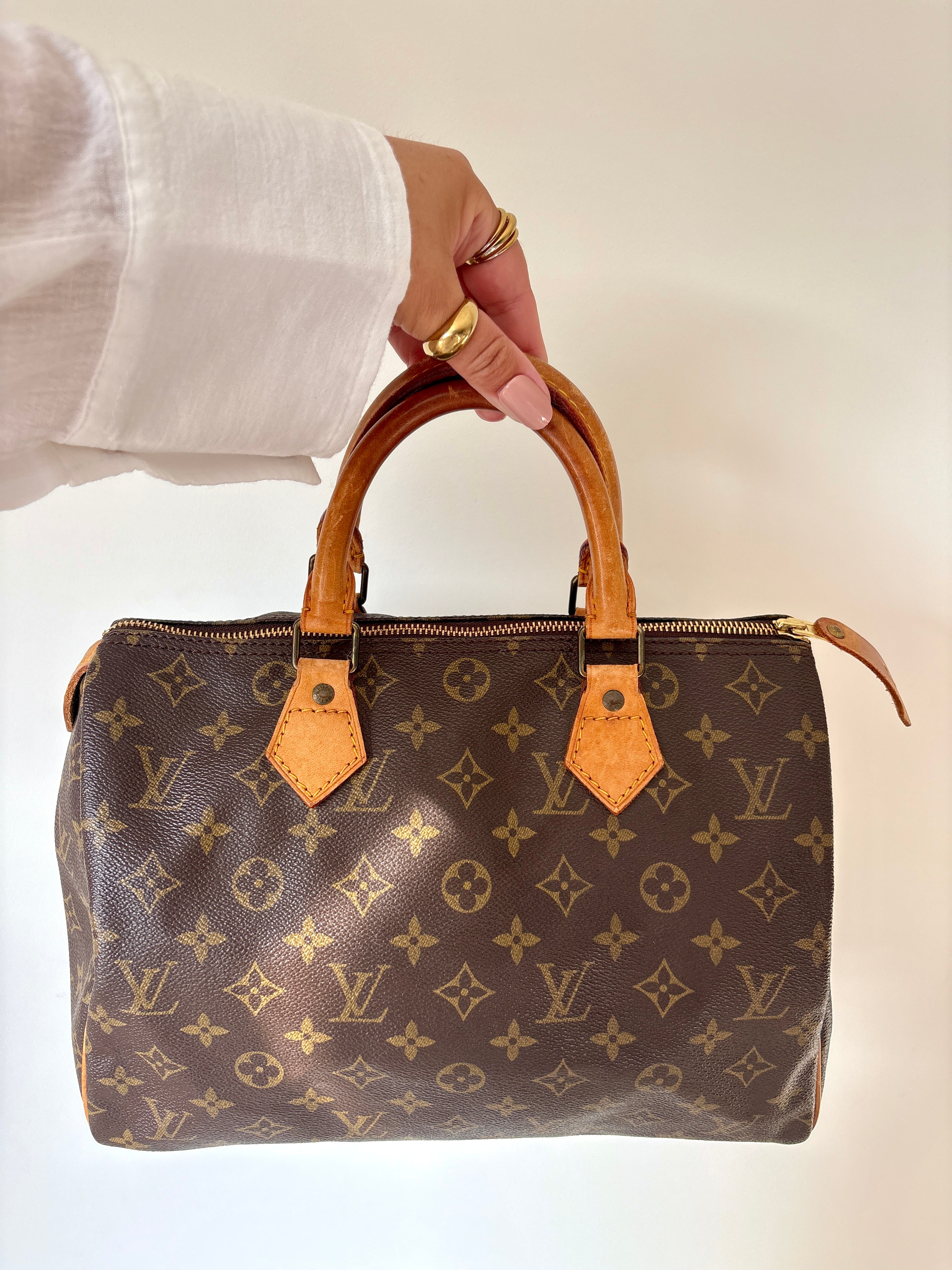 Louis Vuitton Monogram Speedy 30