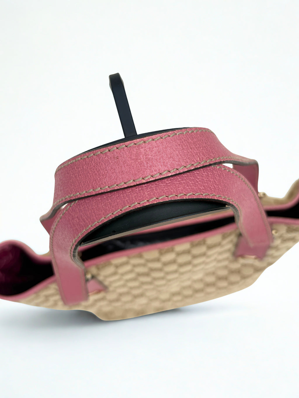 Vintage Gucci Charmy Tote roze, bovenzijde, roze lederen details