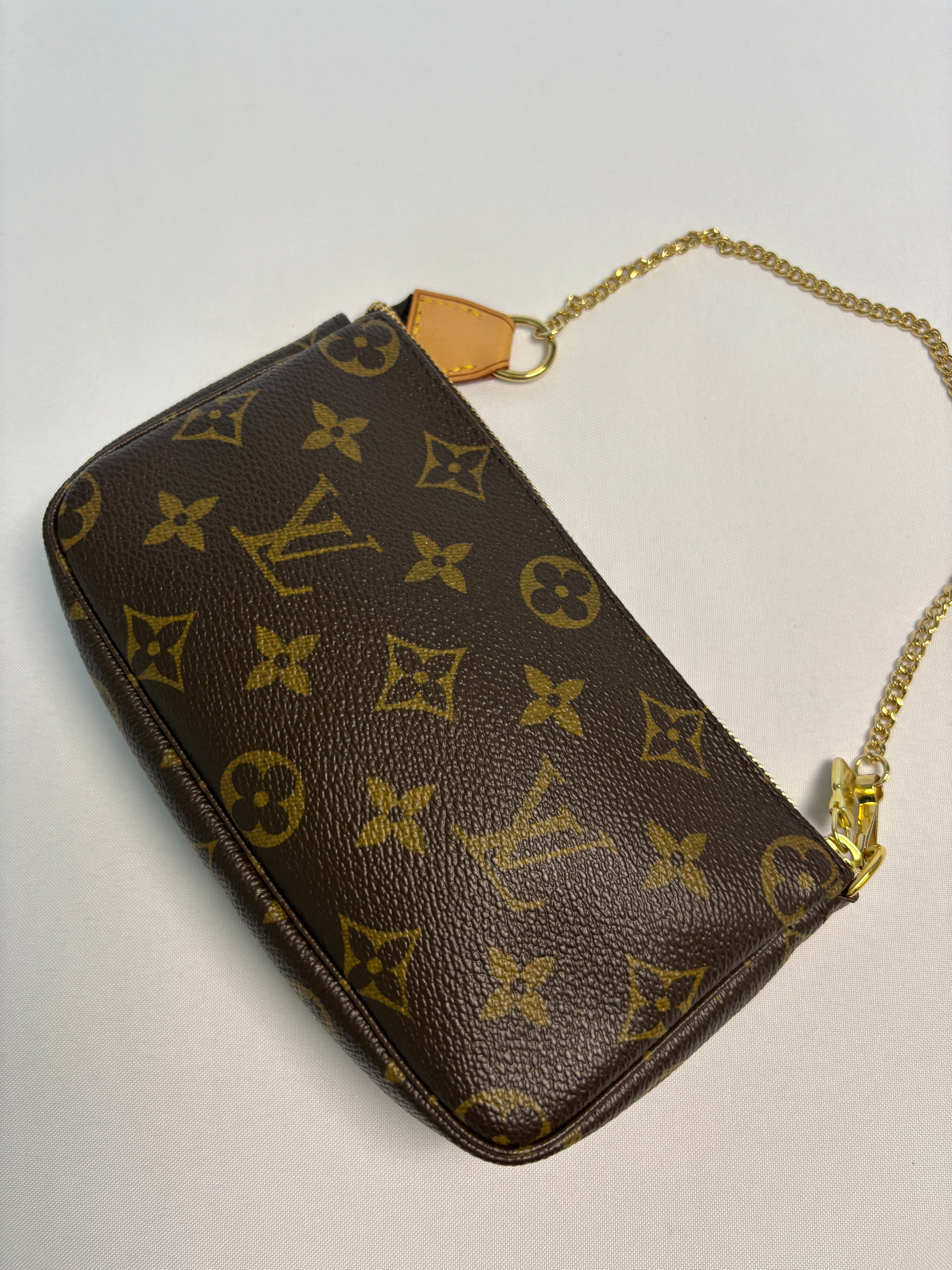 Louis Vuitton Monogram Mini Pochette
