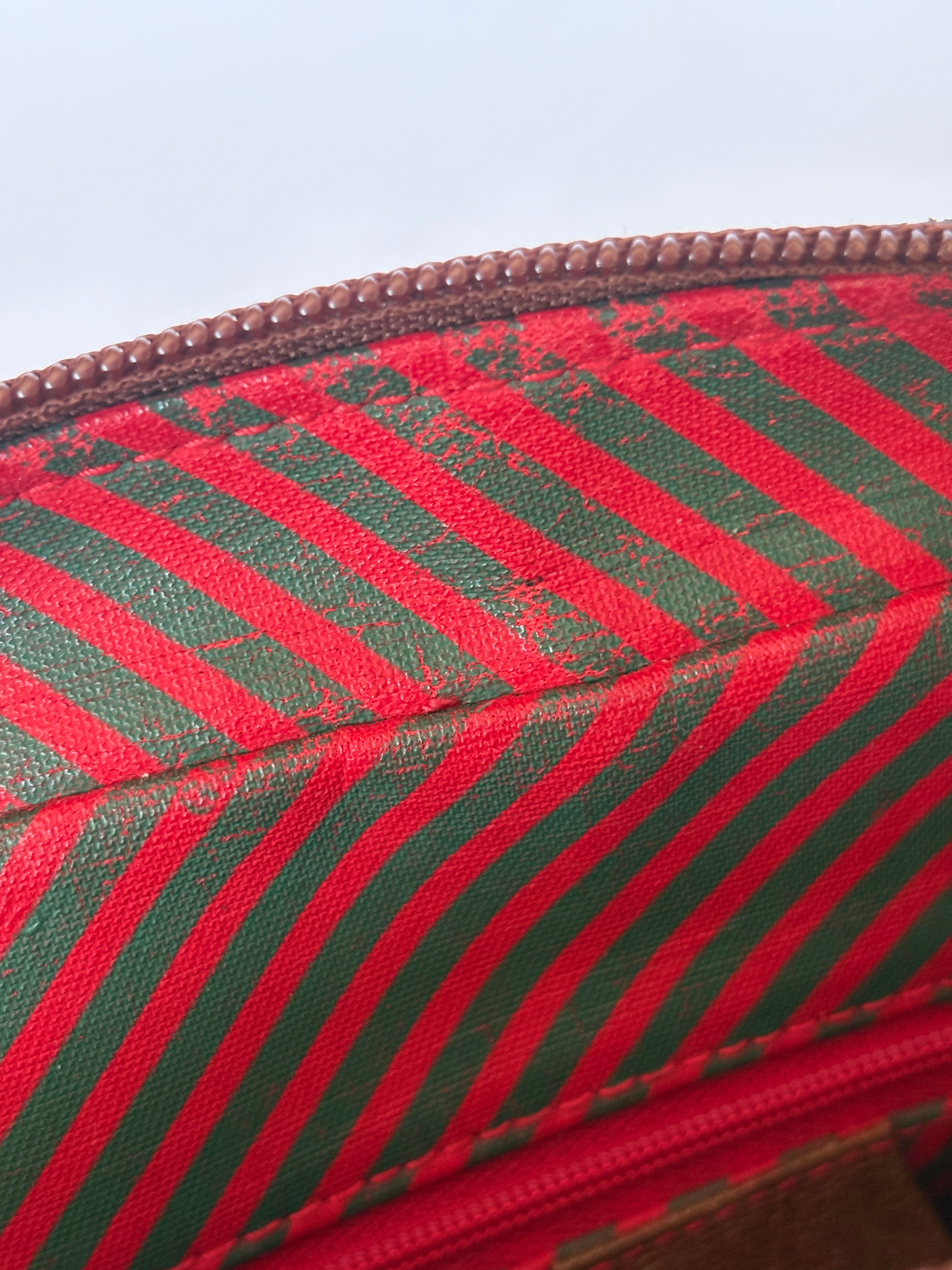 Gucci Ophedia GG Supreme binnenzijde