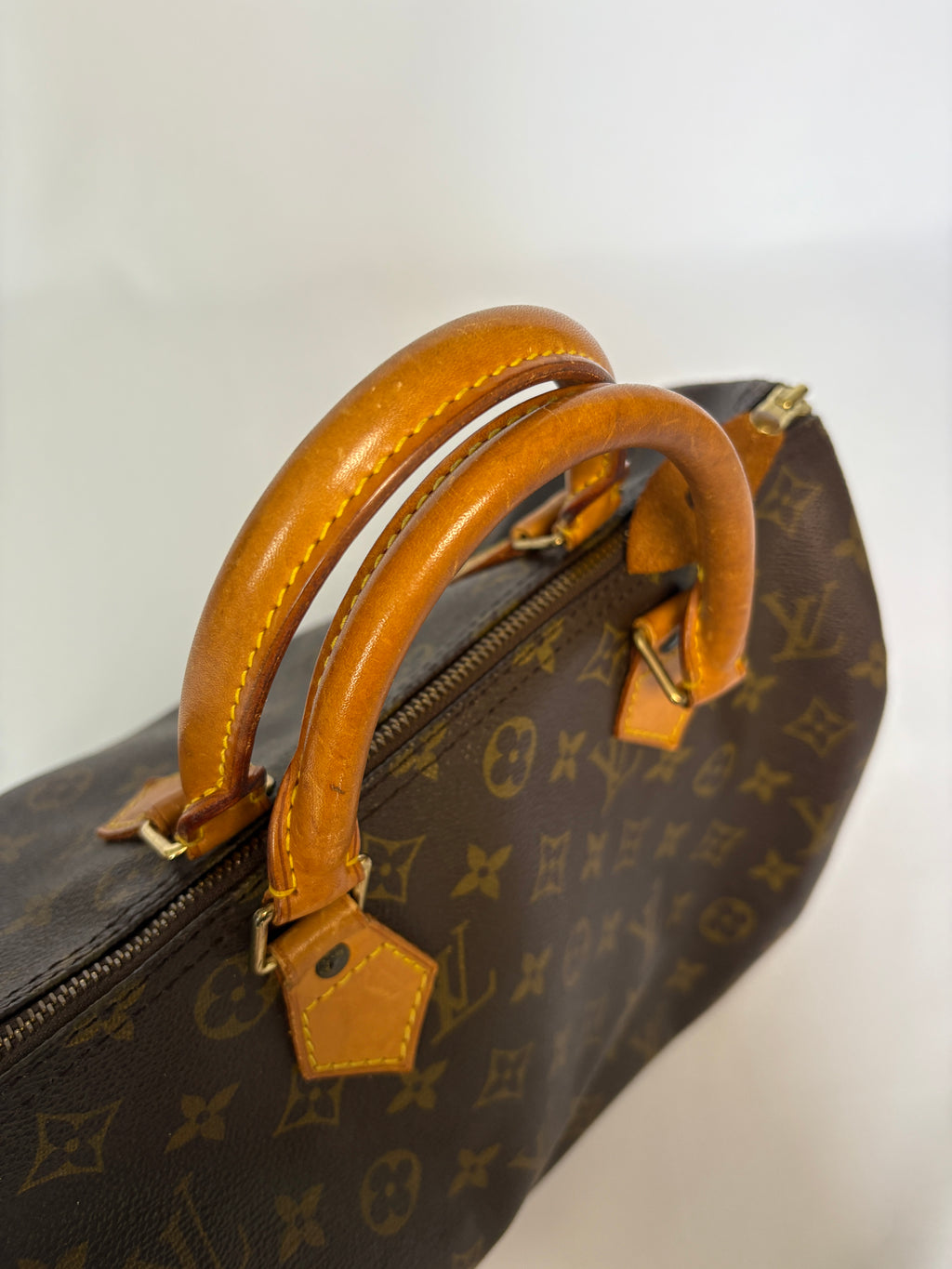 LV Speedy Monogram 30