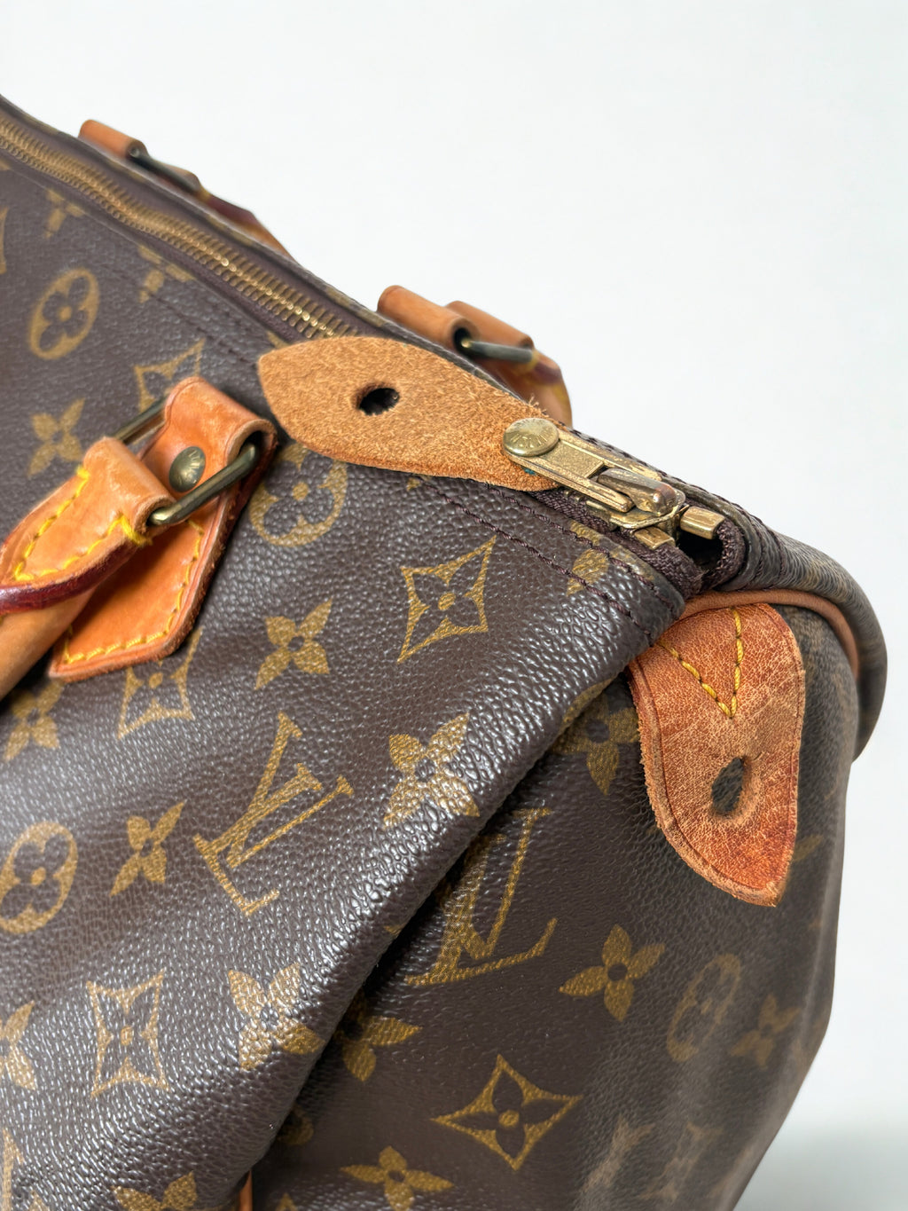 LV Monogram Speedy 30