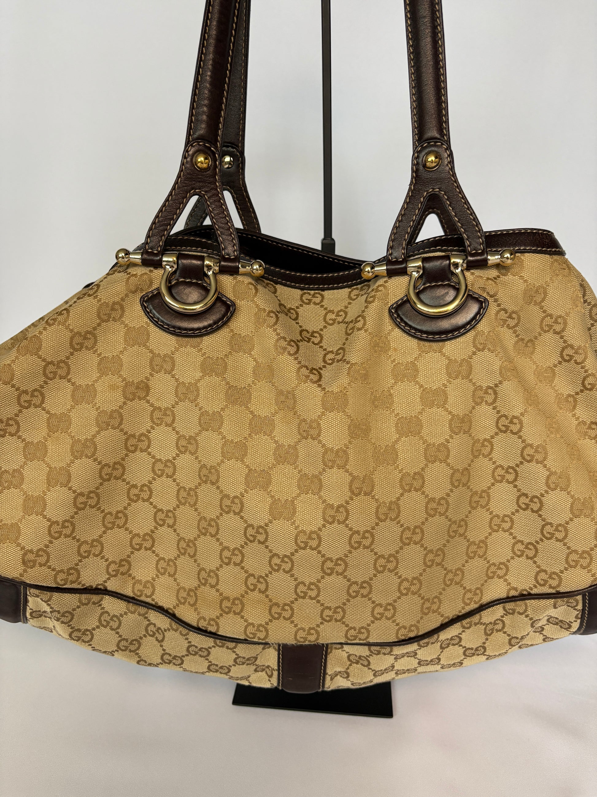 Gucci GG Monogram Sukey