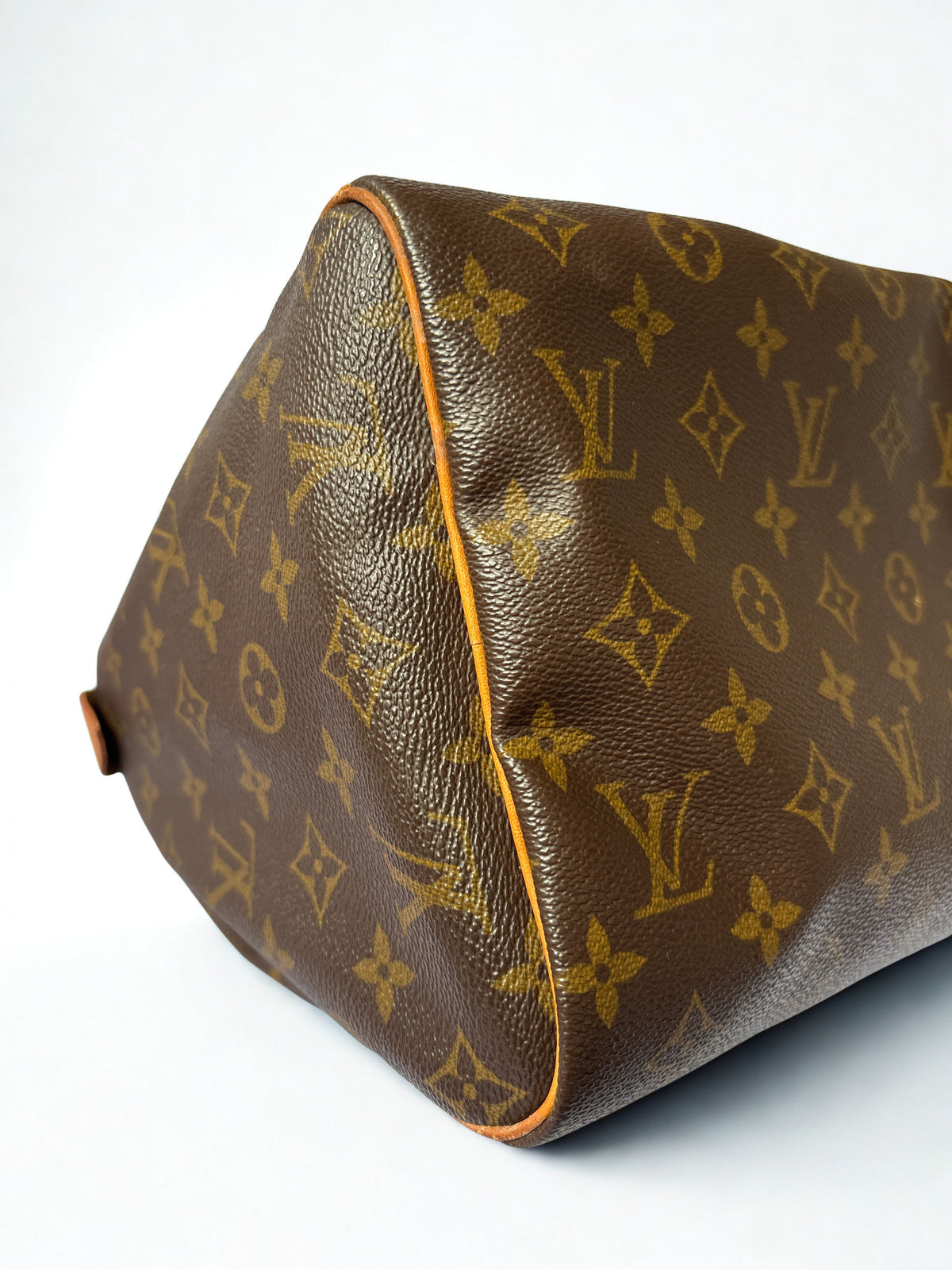 Louis Vuitton Monogram Speedy 30