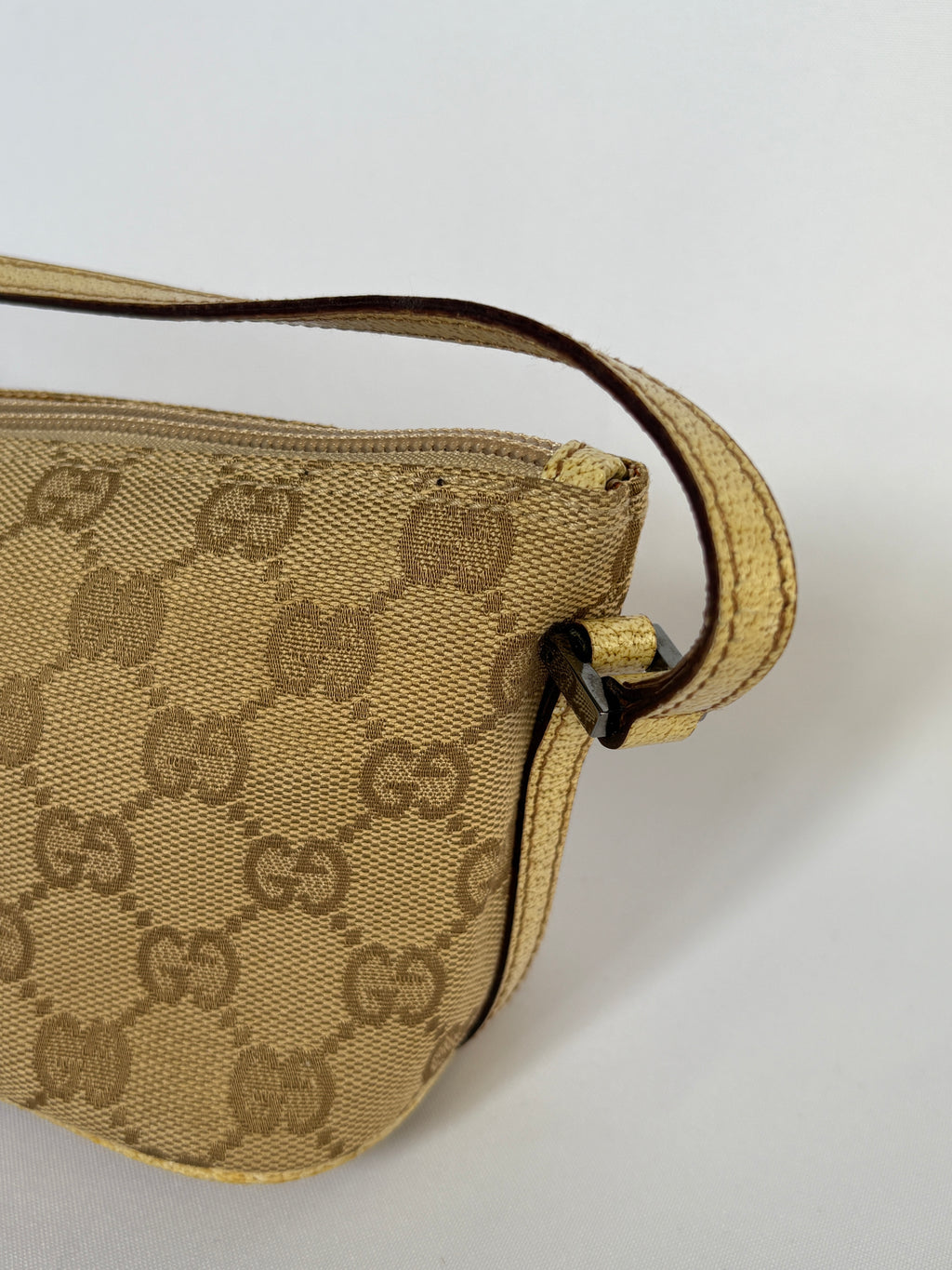 Gucci Pochette Boat Bag beige GG canvas vintage beige leer