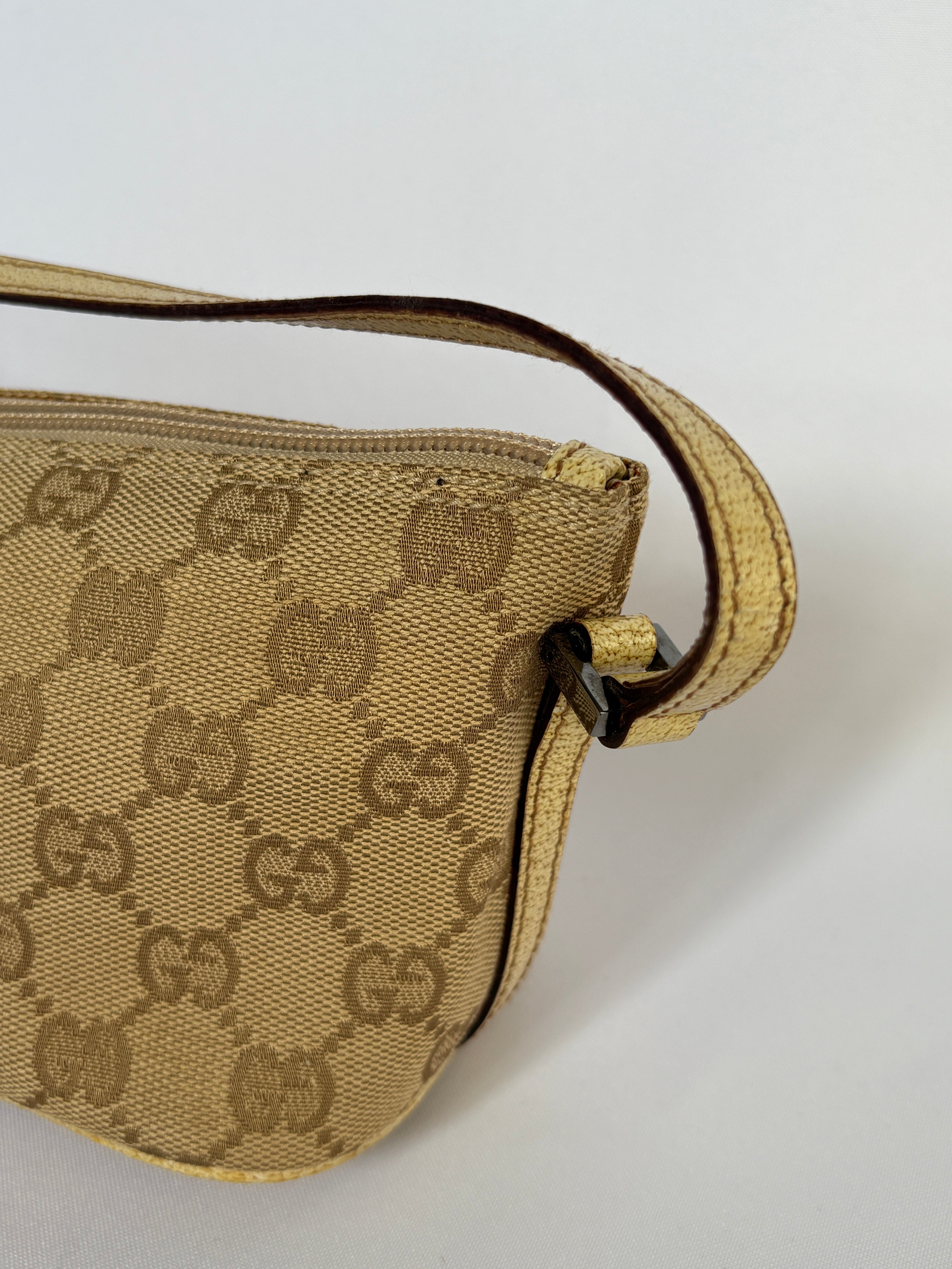 Gucci Pochette Boat Bag beige GG canvas vintage beige leer