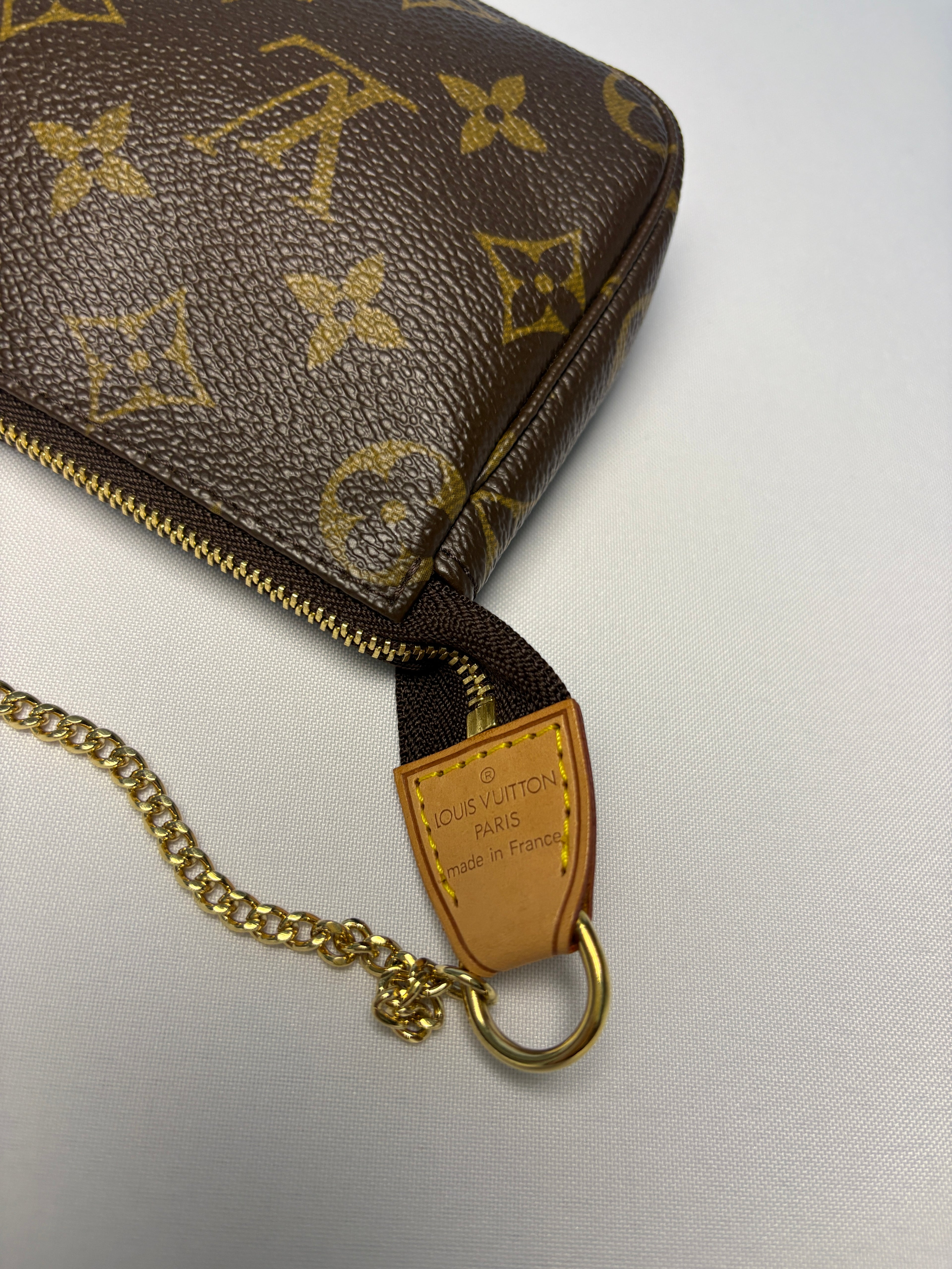 Louis Vuitton Monogram Mini Pochette