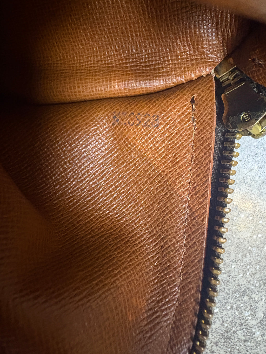 Louis Vuitton Papillon 30