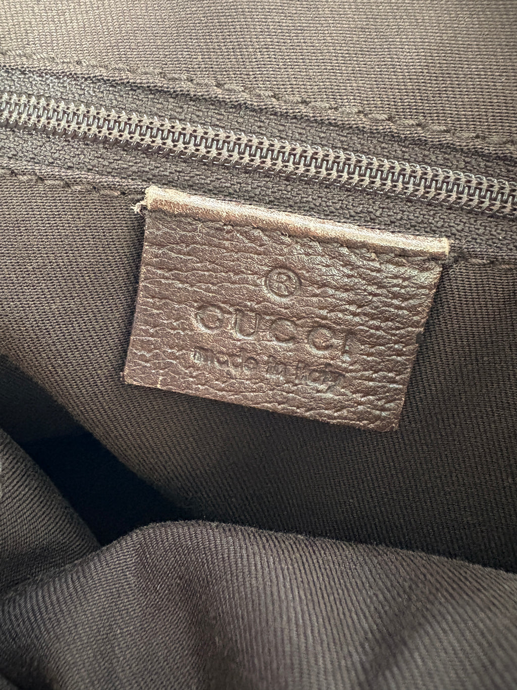 Gucci Abbey Monogram Tote mini beige GG canvas logo binnenzijde