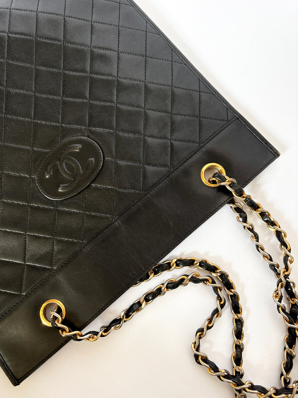 Chanel Vintage CC Tote lambskin