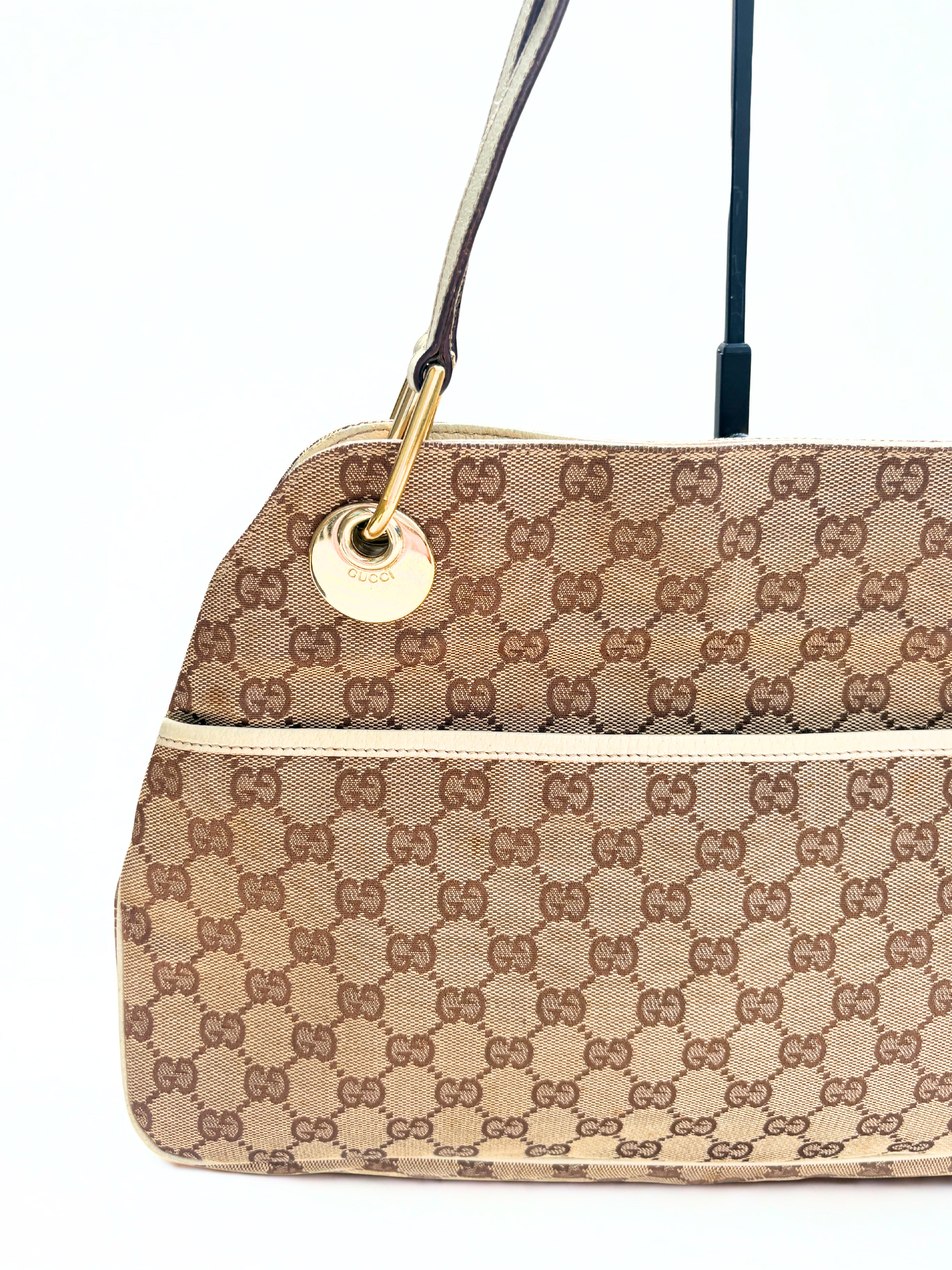 Vintage Gucci Monogram Eclipse tote bag, vooraanzicht, GG canvas details met gouden hardware