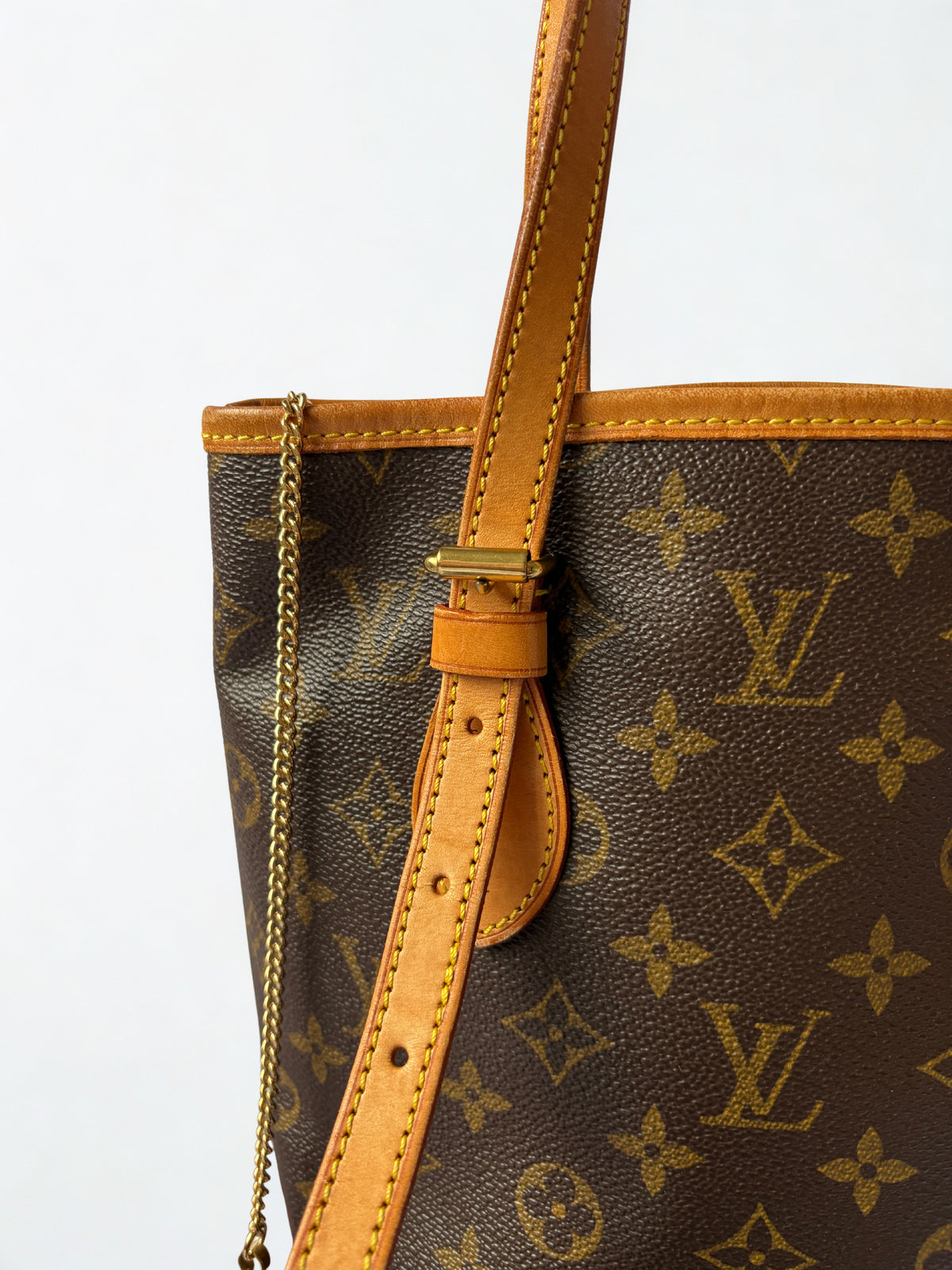 Vintage Louis Vuitton Petit Bucket PM gouden hardware 
