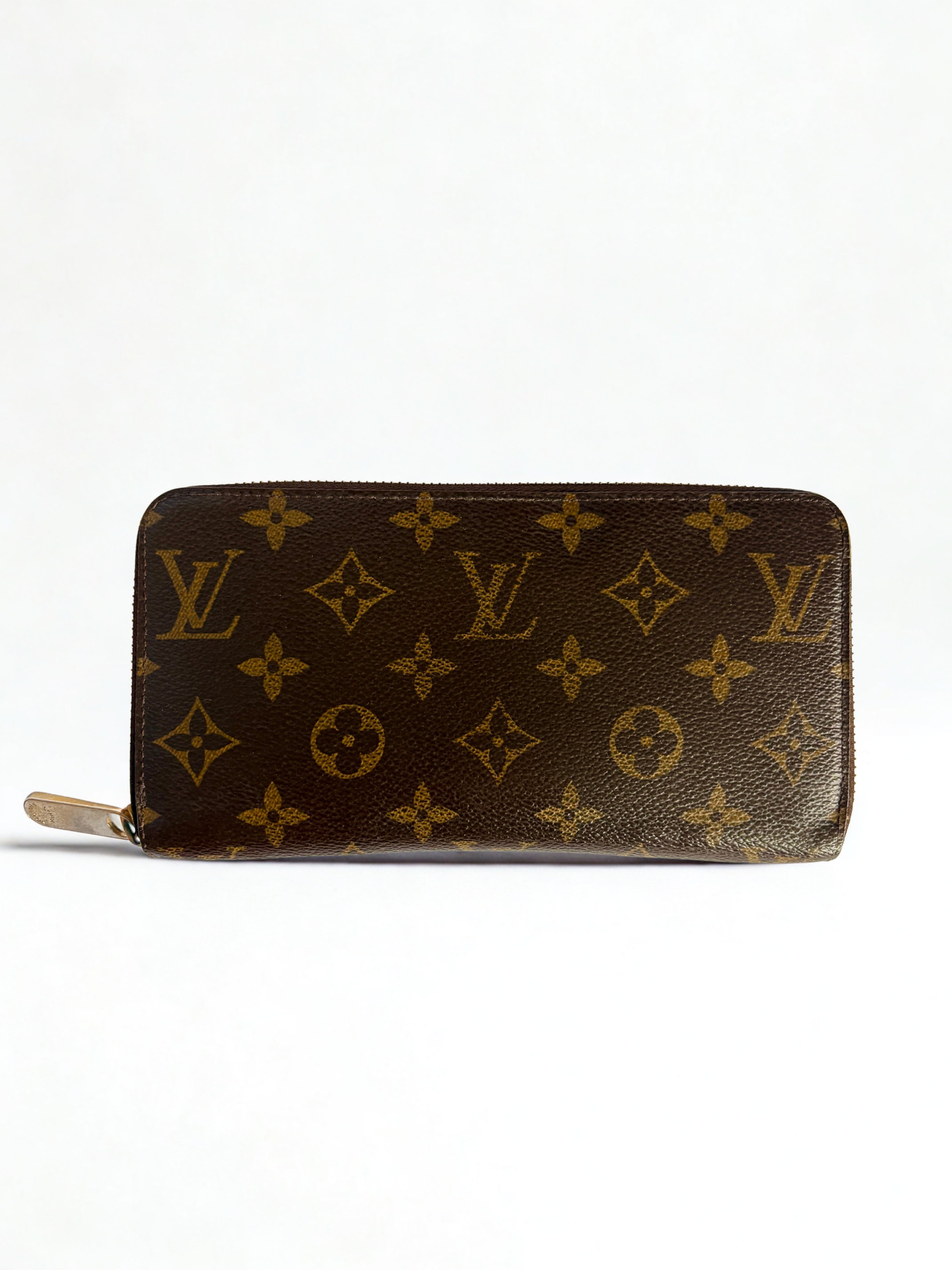 Louis Vuitton Monogram Zippy Wallet