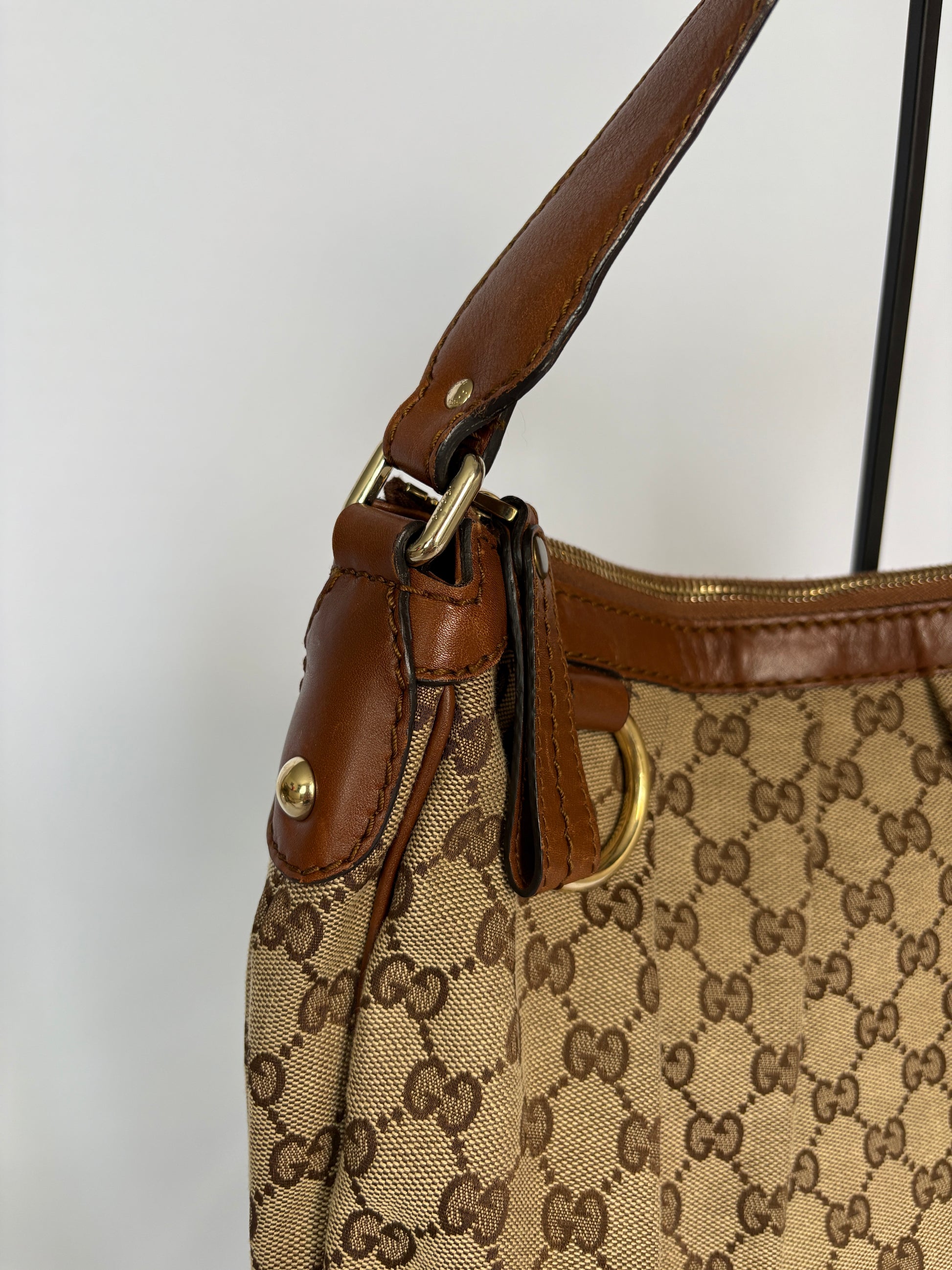 Gucci Sukey Canvas Hobo