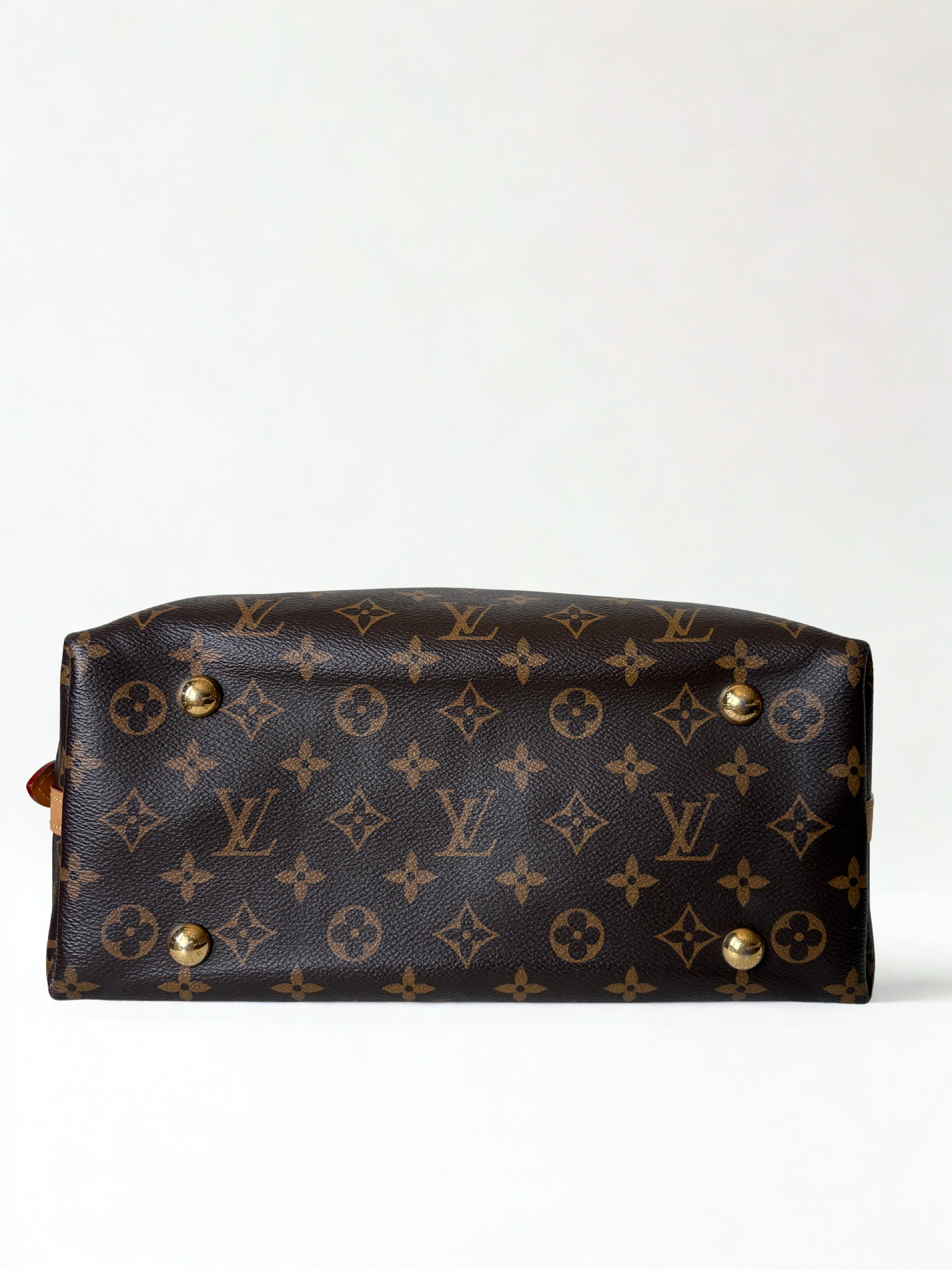 Louis Vuitton Carryall PM