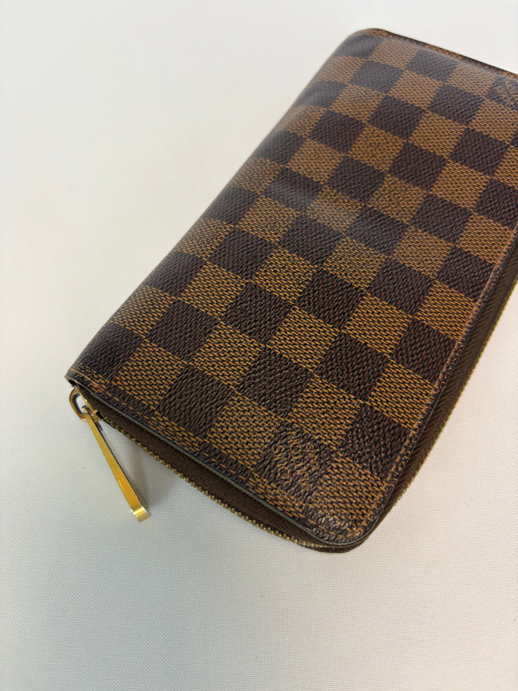 Louis Vuitton Zippy Wallet