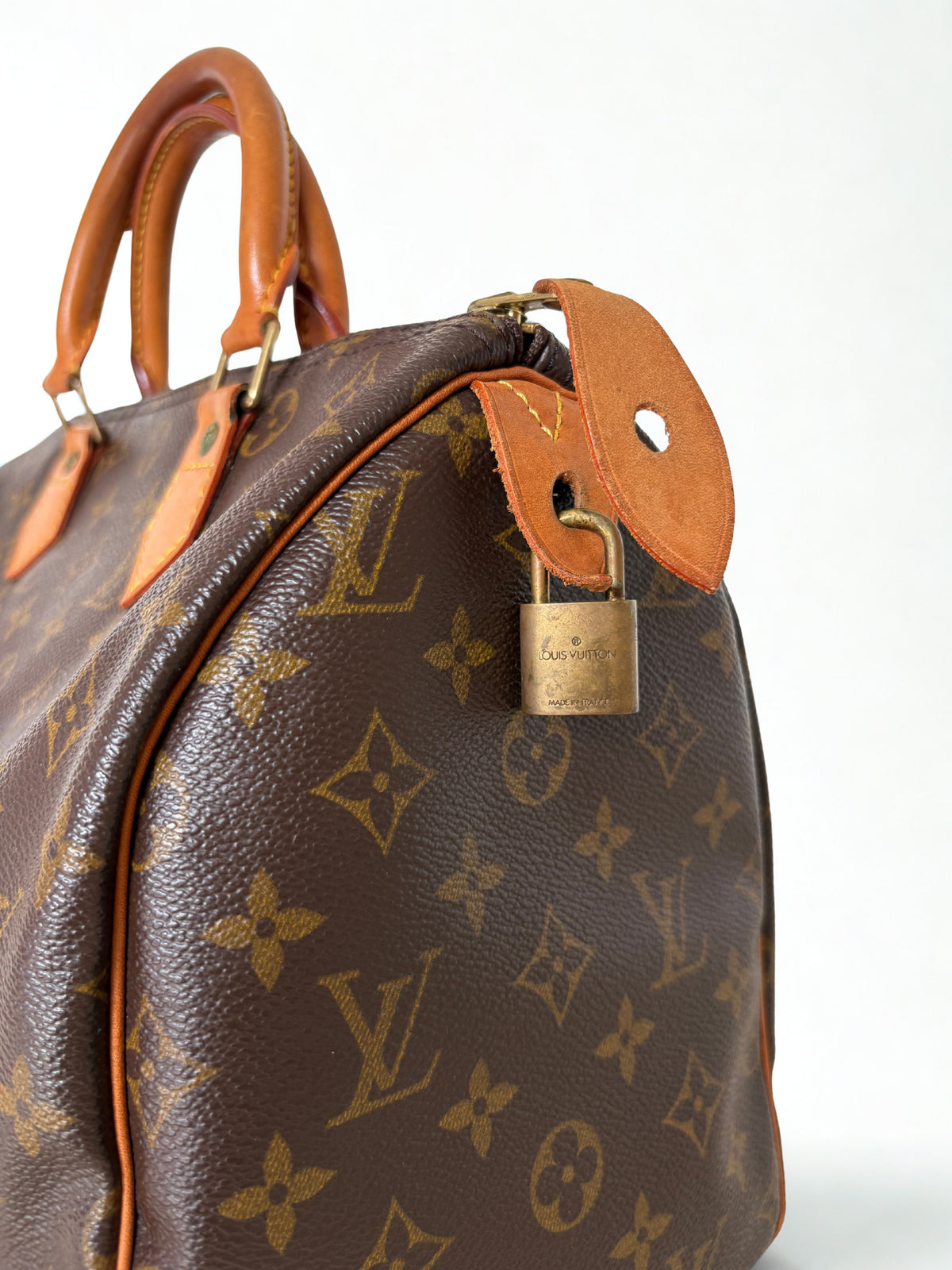 Louis Vuitton Monogram Speedy 30