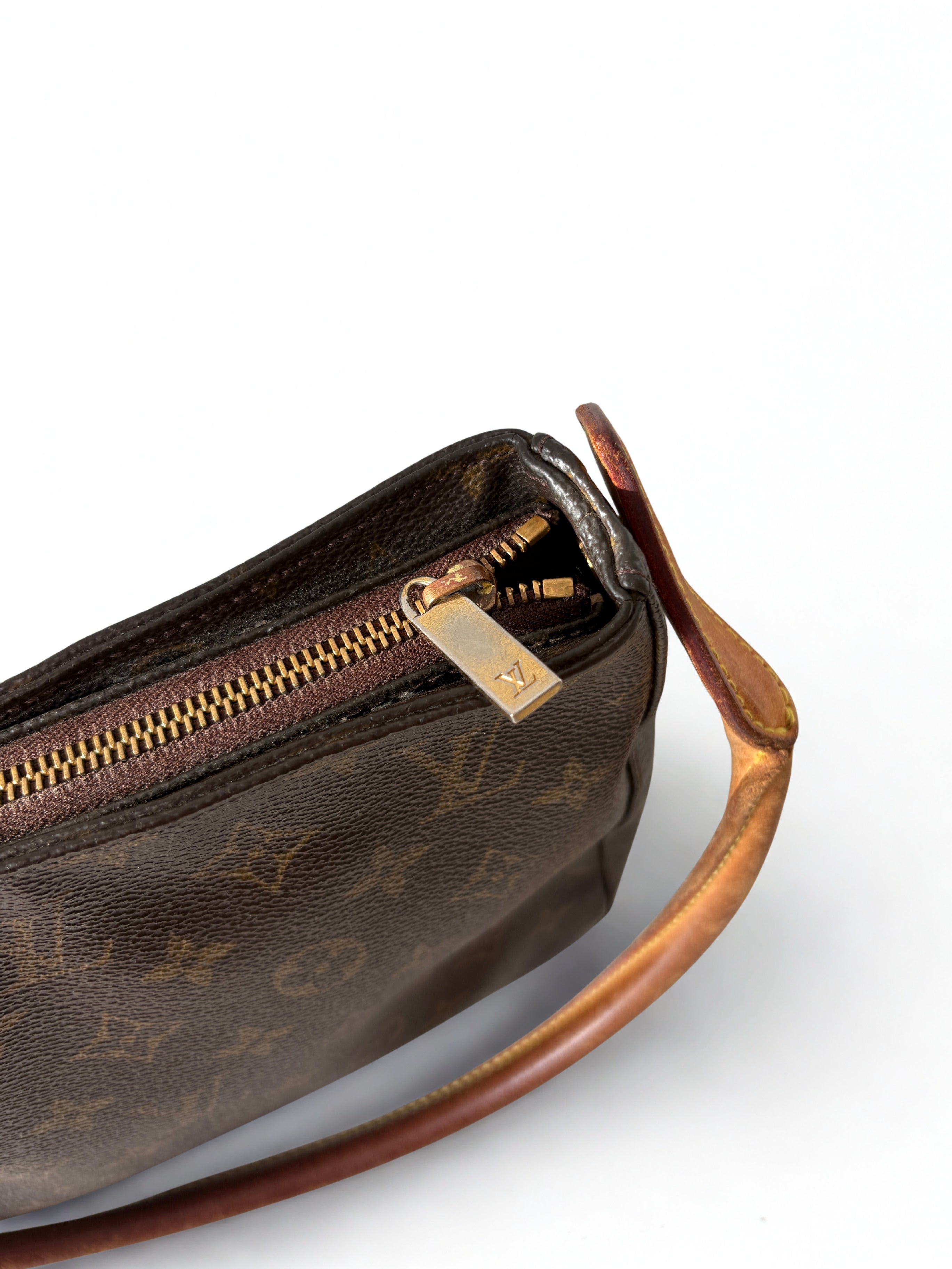 Louis Vuitton Looping MM