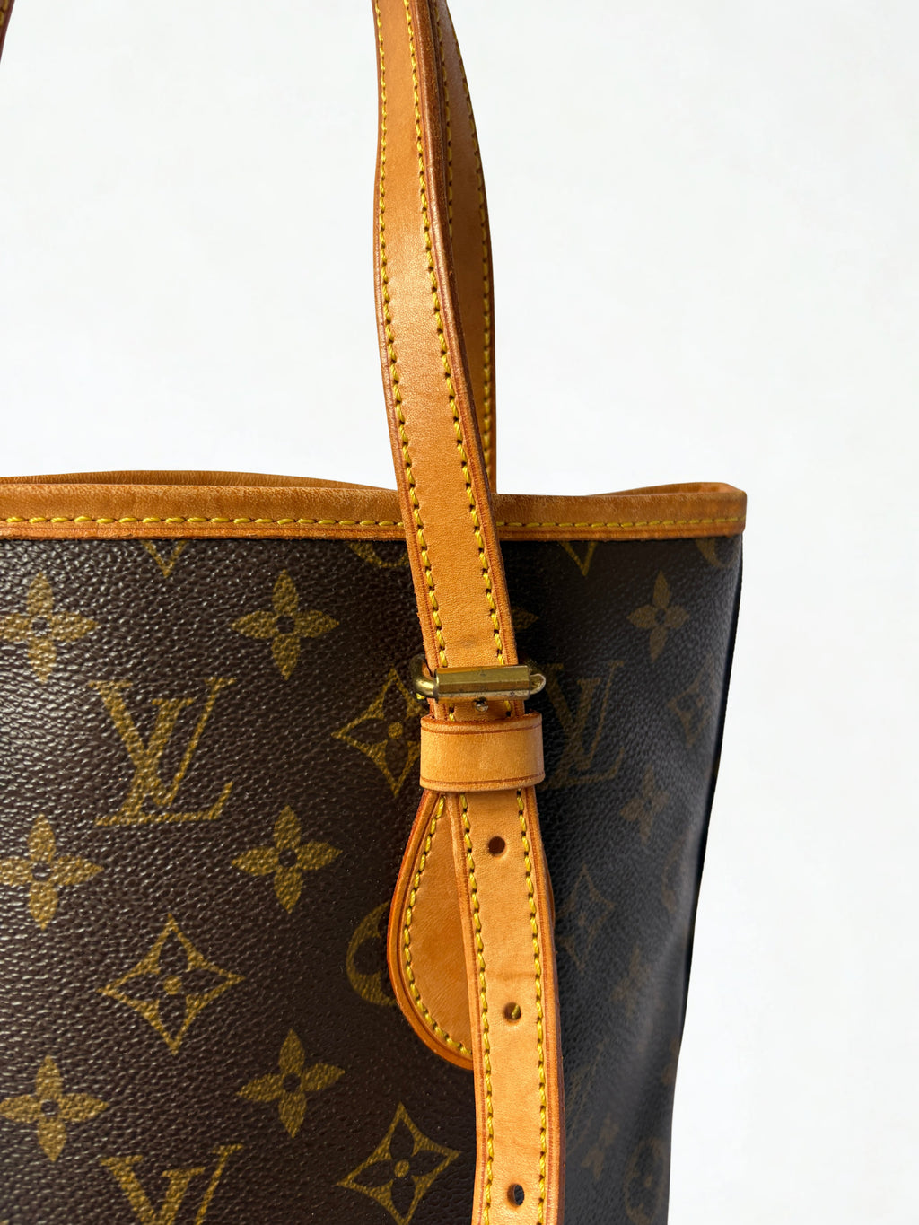 Louis Vuitton Petit Bucket PM